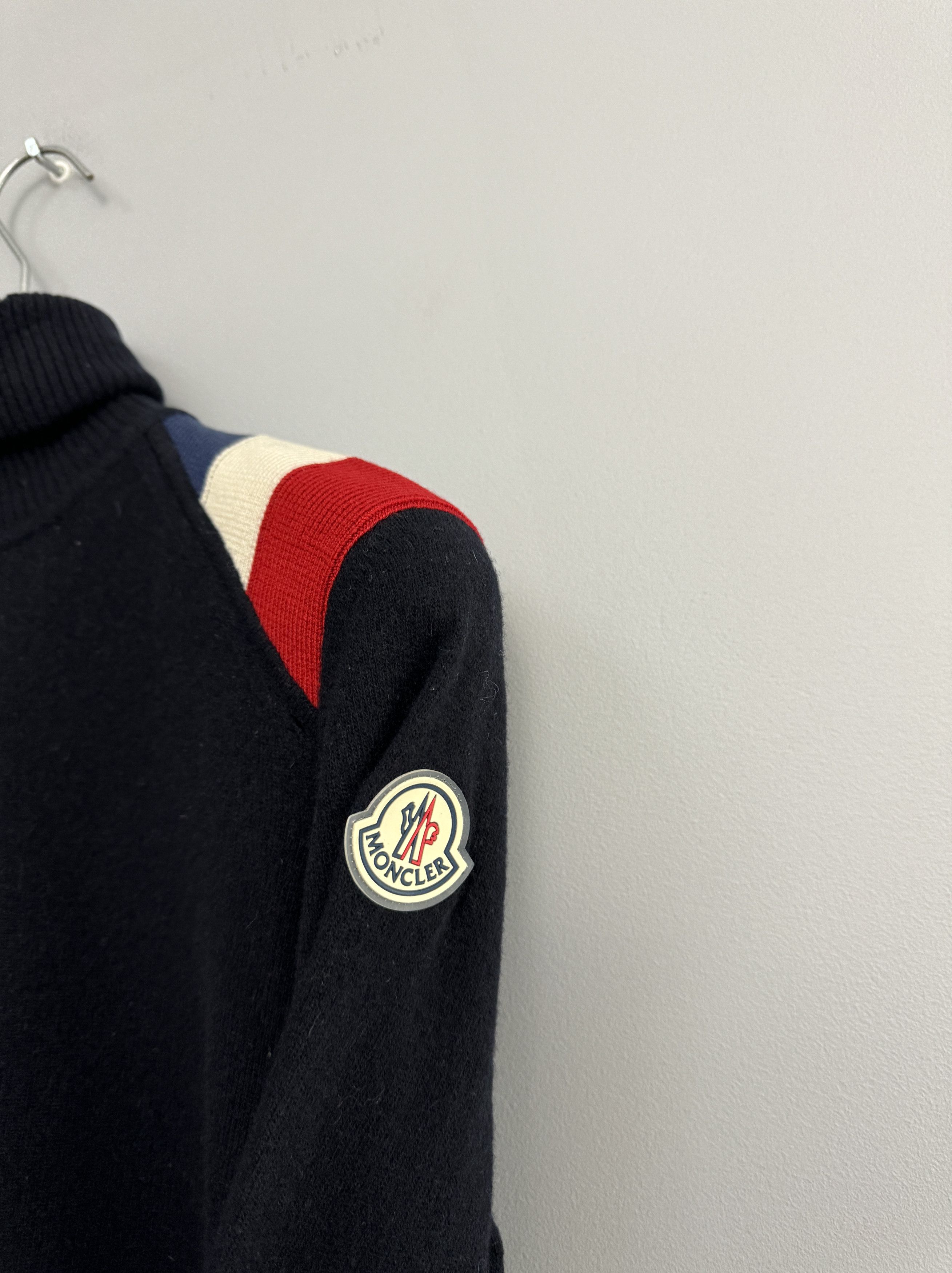 Moncler Moncler Wool Sweater Turtleneck Jumper Size M-L Size US M / EU 48-50 / 2 - 3 Thumbnail