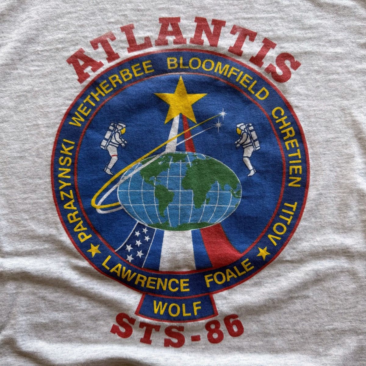 Vintage 1997 Vintage NASA Atlantis STS-86 Tee Size US XL / EU 56 / 4 - 3 Thumbnail