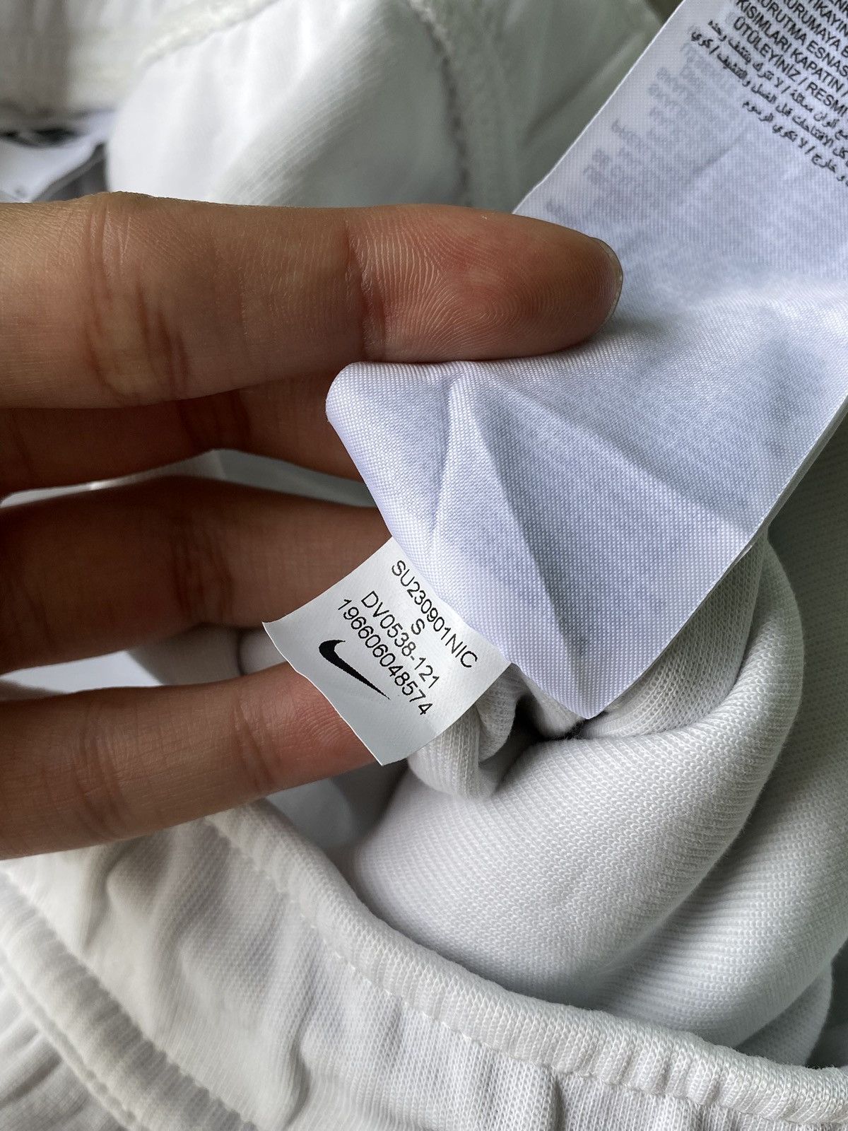 Nike White Nike Tech Fleece Joggers Size US 30 / EU 46 - 8 Thumbnail