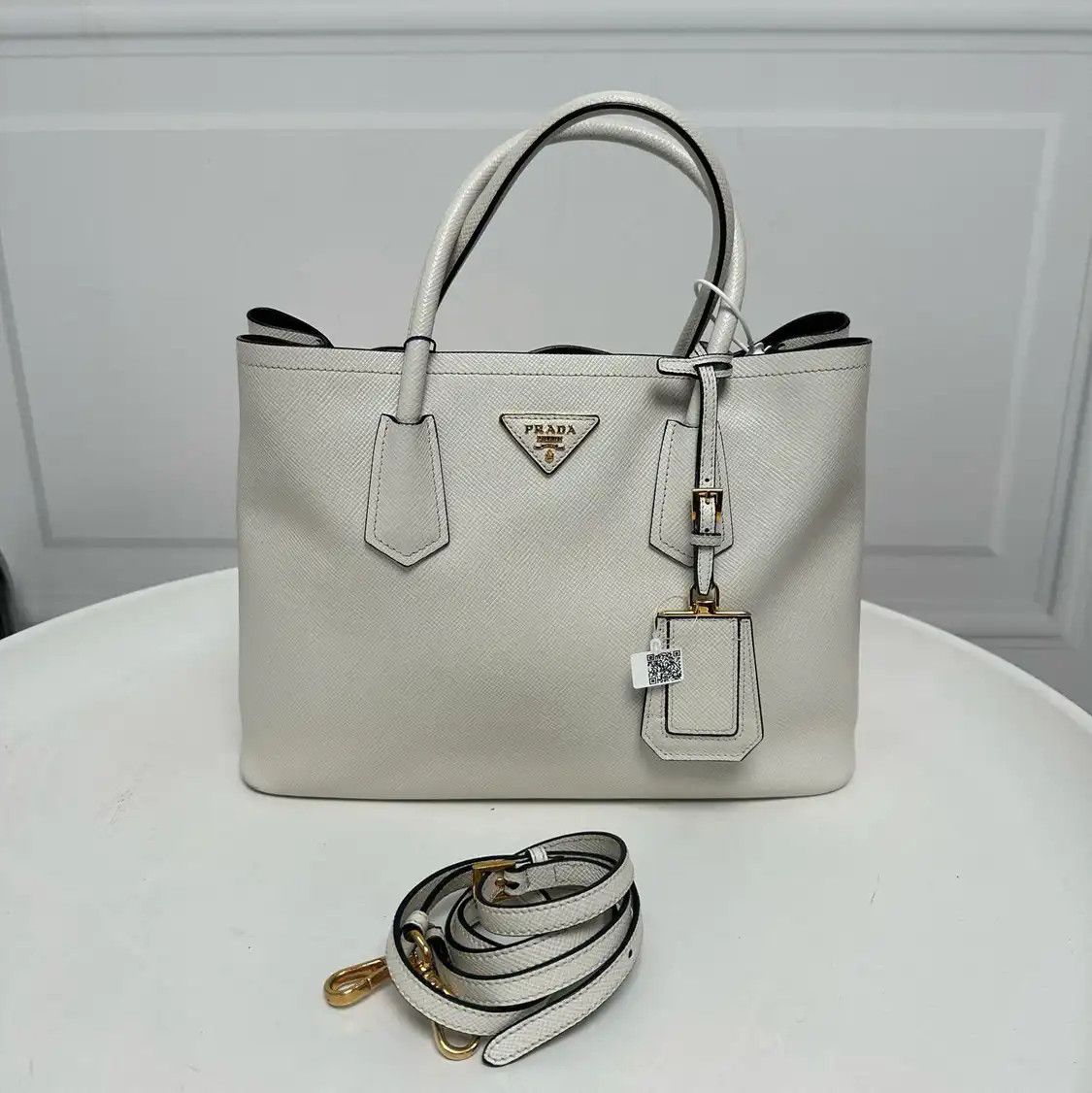 Prada PRADA Double Medium white cowhide leather logo cross pattern shoulder bag Size ONE SIZE - 1 Thumbnail
