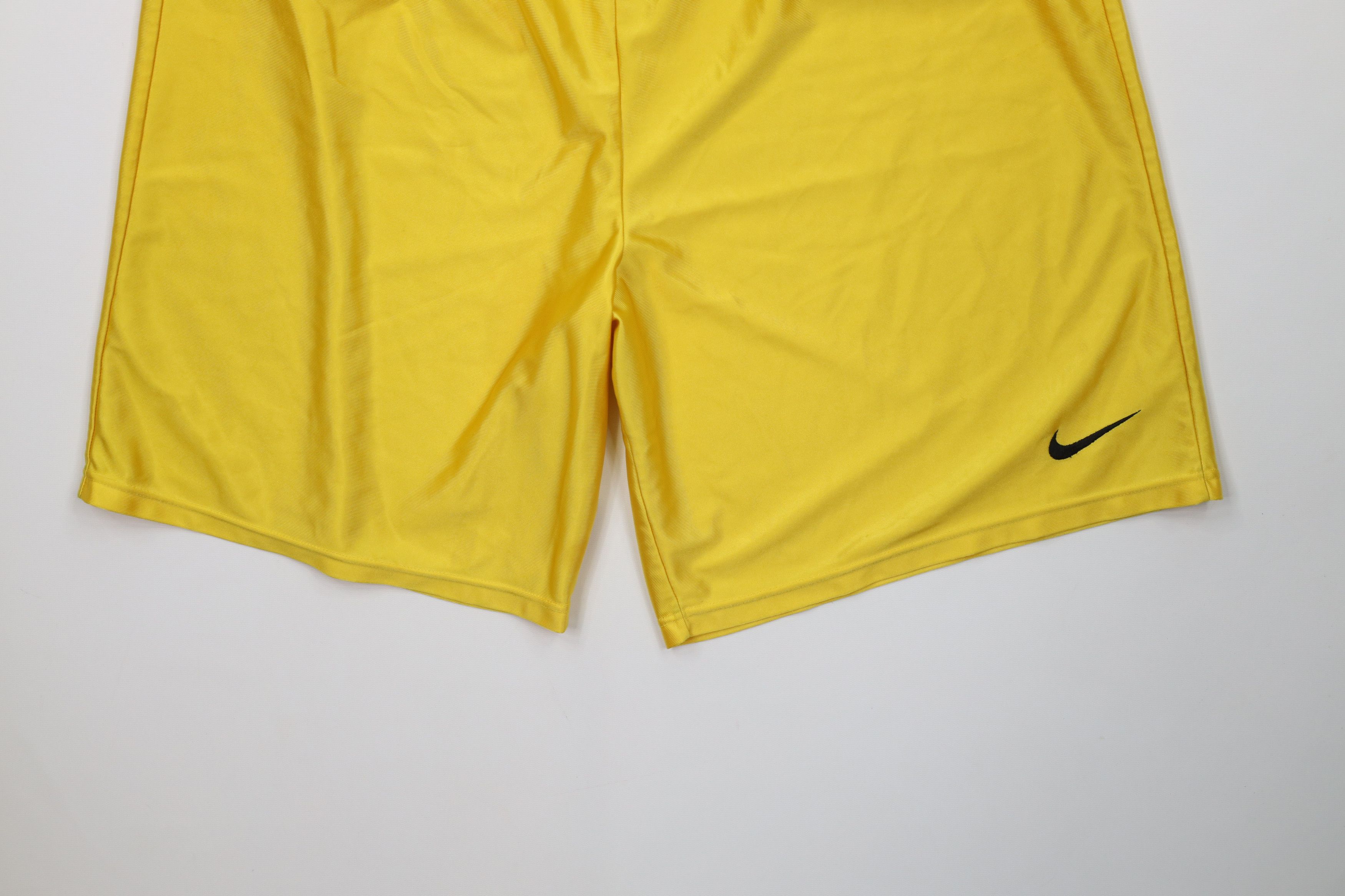 Nike Vintage 90s Nike Swoosh Gym Basketball Shorts Yellow USA Size US 36 / EU 52 - 4 Thumbnail