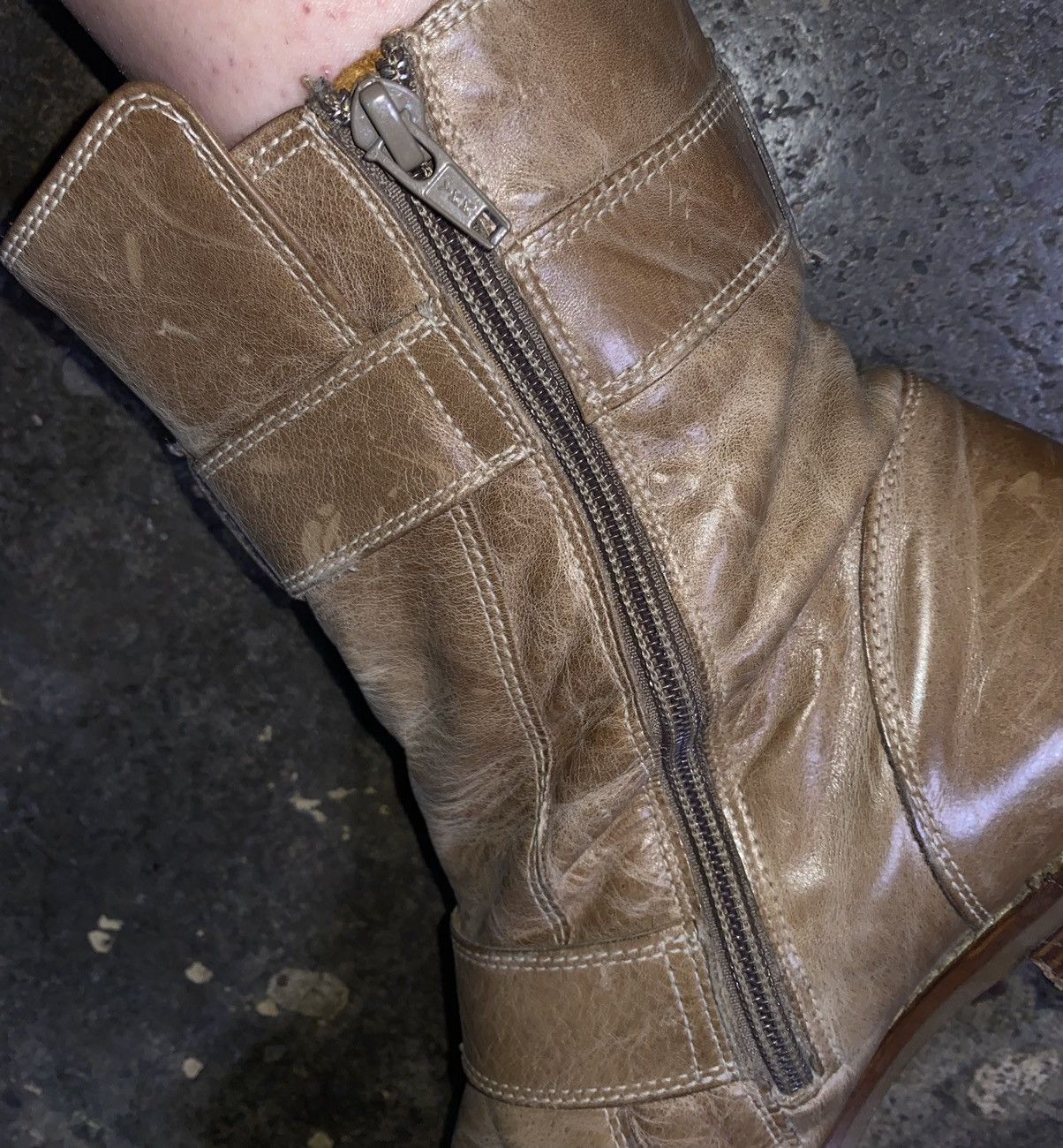 Japanese Brand Japanese y2k rare Leather Strapped Belted Boots Shoes Size US 7 / IT 37 - 6 Thumbnail