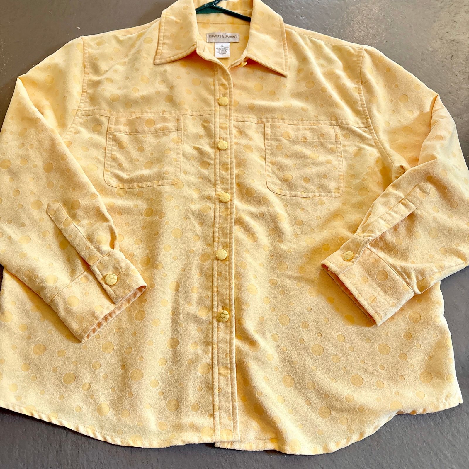 Vintage Vintage Yellow Polka Dot Button Down Shirt Size PL Size L / US 10 / IT 46 - 1 Thumbnail