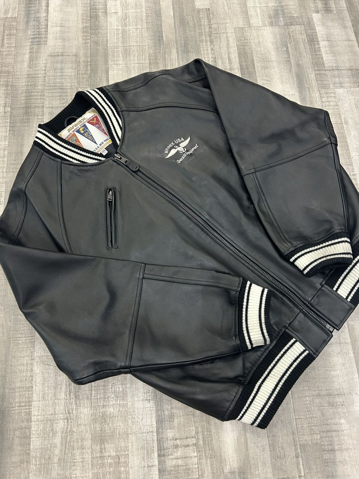 Avirex Avirex Stadium Bomber Leather Jacket Size US XXL / EU 58 / 5 - 2 Thumbnail