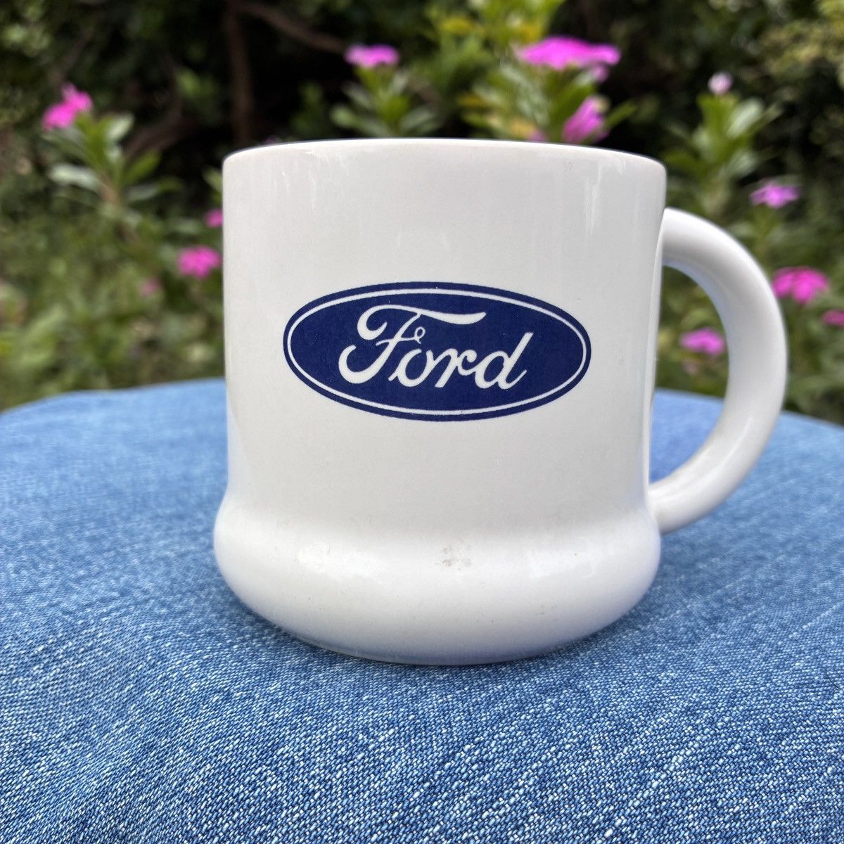Vintage Ford Logo Ceramic Mug – White with Rounded Bulging Base Size ONE SIZE - 1 Thumbnail