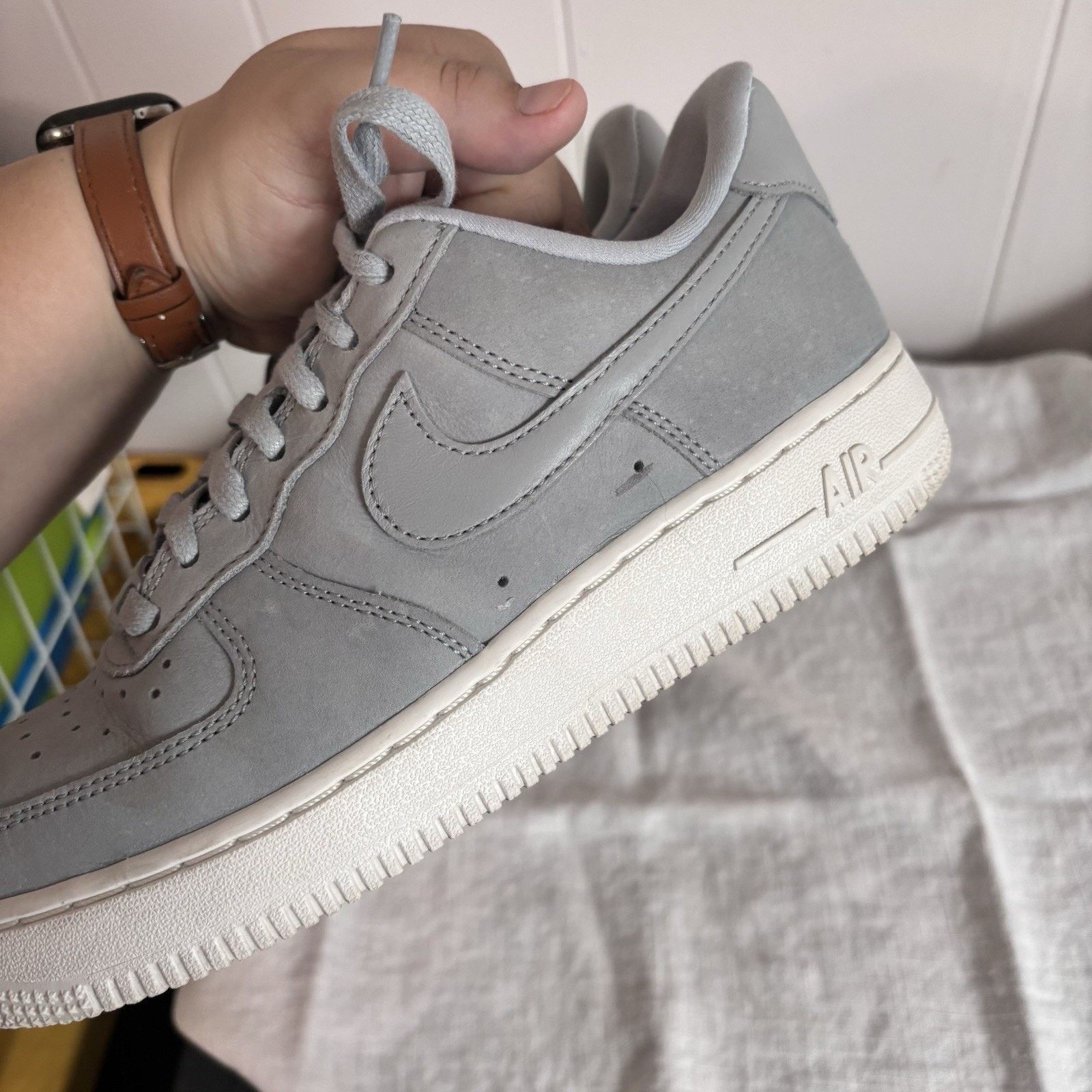 Nike Nike Air Force 1 Low '07 PRM Wolf Grey (Women's) size 7 DR9 Size US 7 / IT 37 - 13 Thumbnail