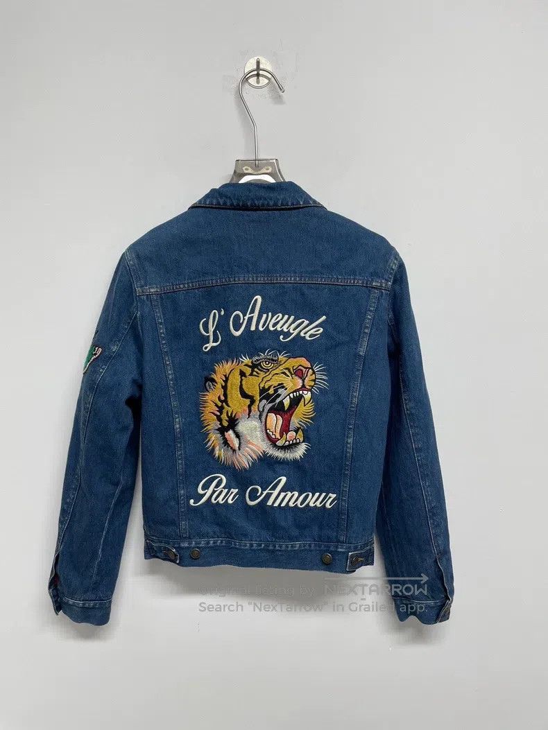 Gucci Gucci Butterfly pattern tiger head print embroidery lapel Size S / US 4 / IT 40 - 6 Thumbnail