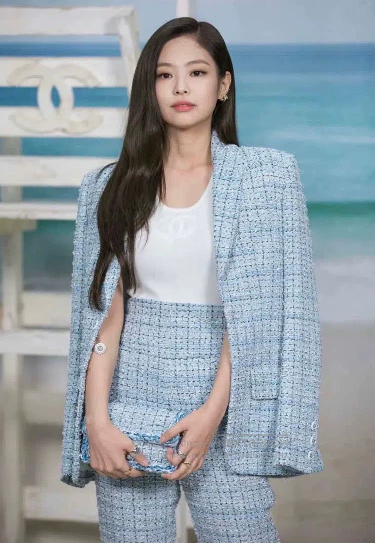 Chanel Chanel Cruise series blue and white glitter jacket Size XS / US 0-2 / IT 36-38 - 9 Thumbnail