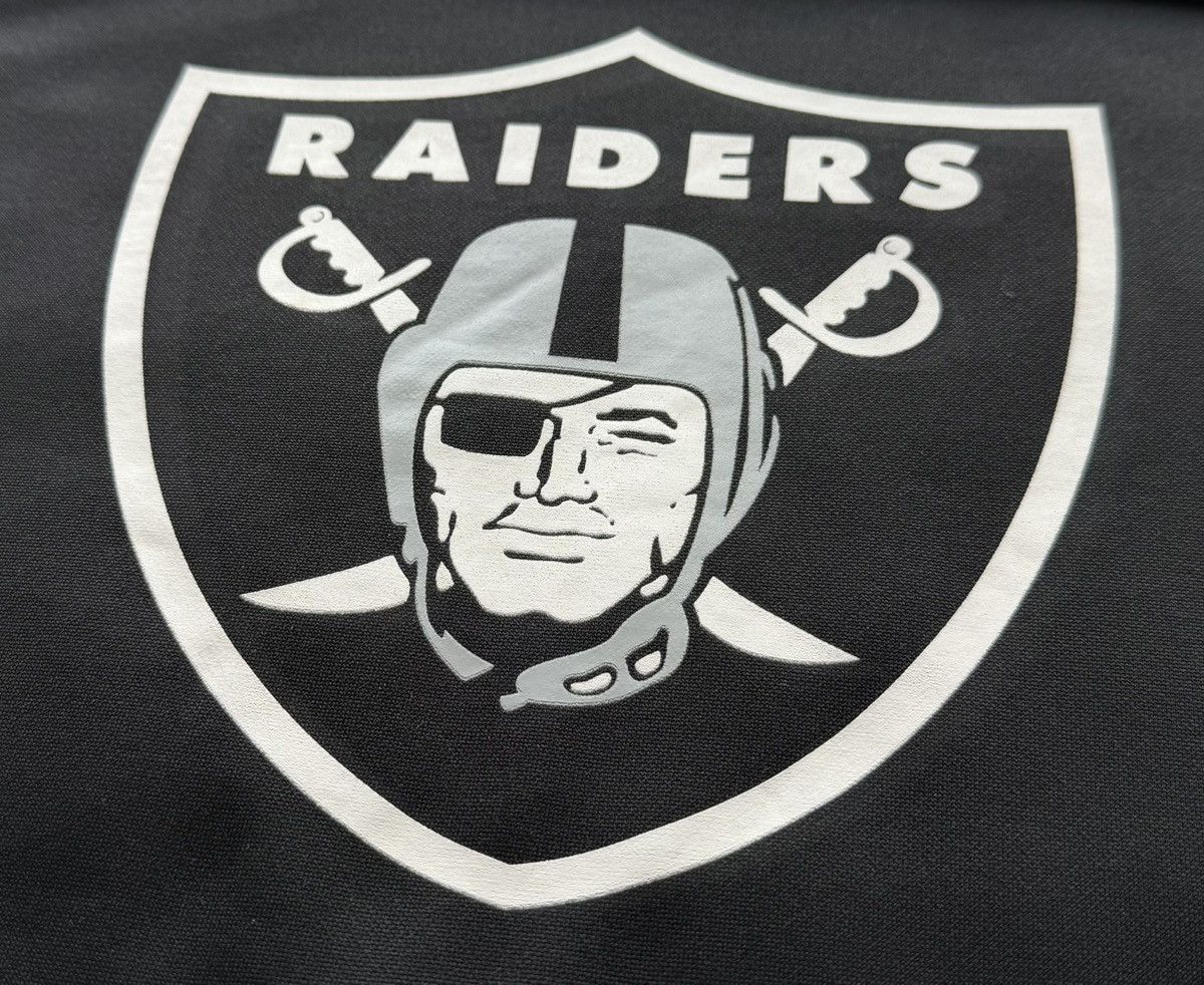 Nike Nike Las Vegas Raiders Therma-FIT Hoodie Black Big Logo Size US XL / EU 56 / 4 - 5 Thumbnail
