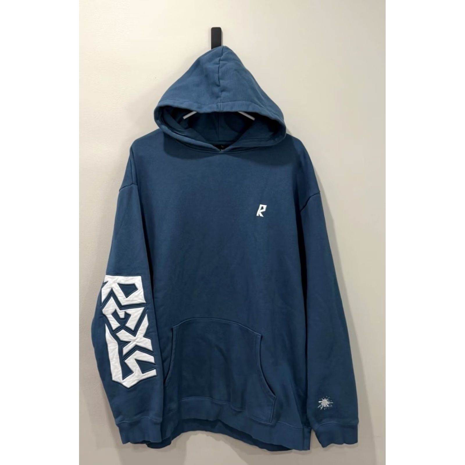 Vintage Rexy Hoodie Mens XL Limited Edition Graphic Print Size US XL / EU 56 / 4 - 2 Thumbnail