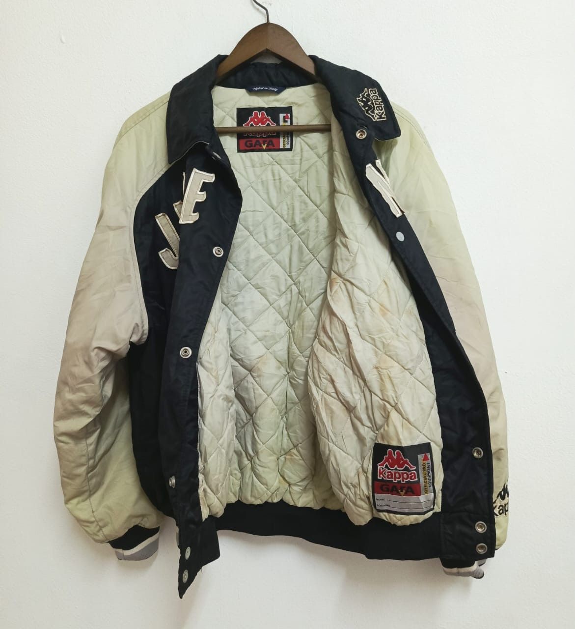Kappa RARE VINTAGE 1995/97 JUVENTUS FC BOMBER/VARSITY JACKET Size US M / EU 48-50 / 2 - 7 Thumbnail