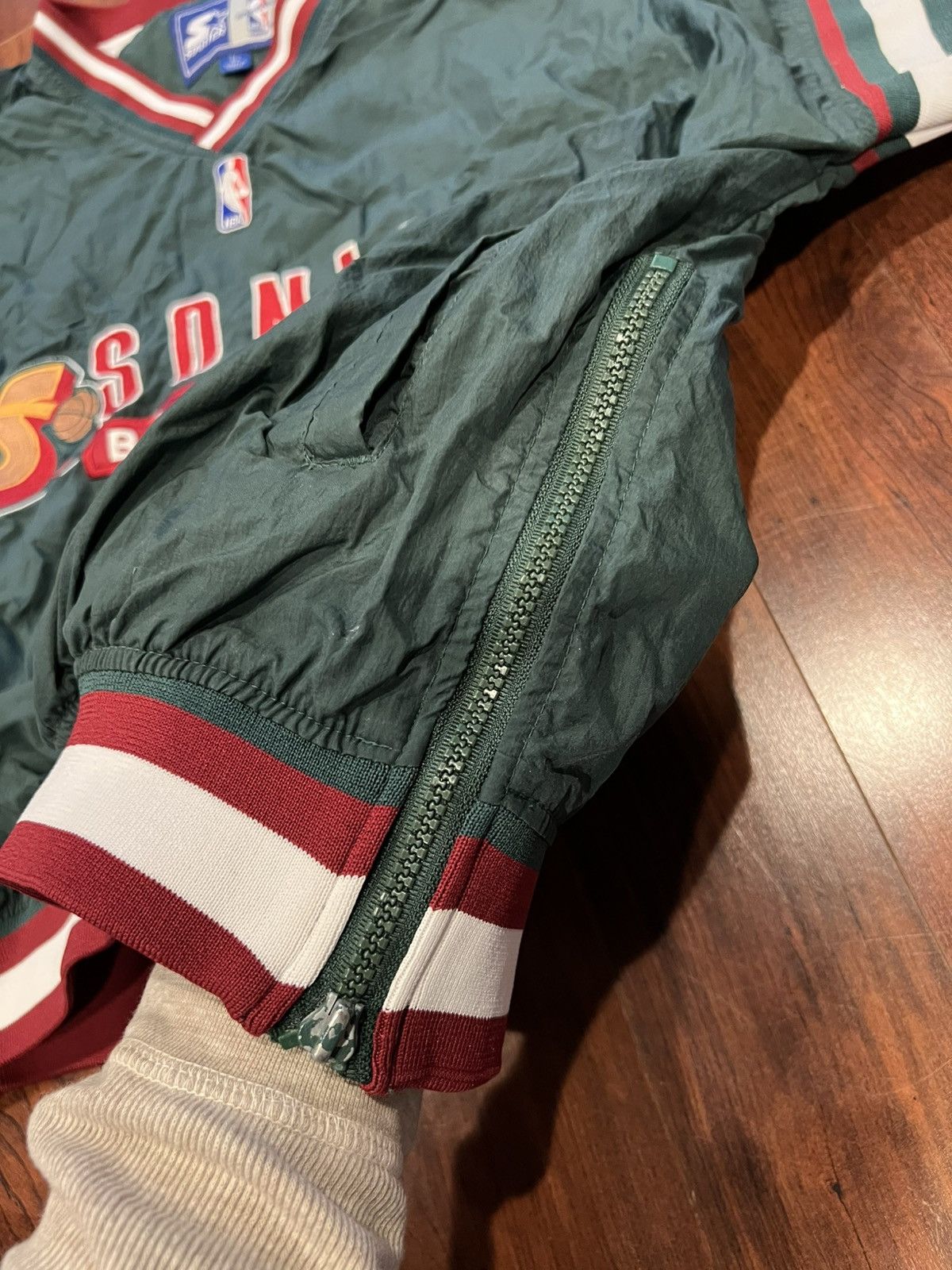 Starter Rare Vintage 90's Seattle Supersonics Starter Windbreaker Size US L / EU 52-54 / 3 - 7 Thumbnail