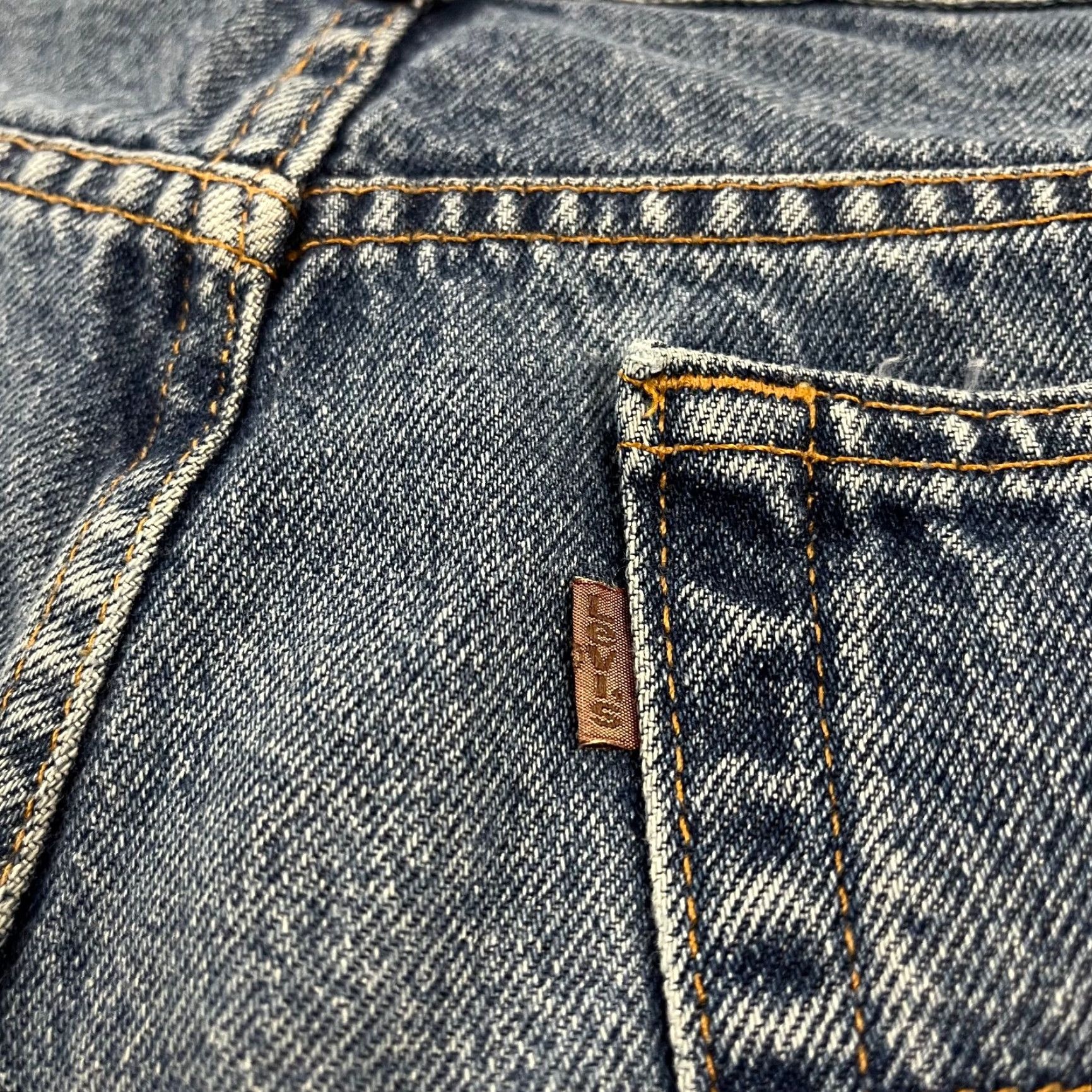 Levi's Levi's 545 Jeans Mens 40x30 Loose Fit Straight Blue Denim Pants Brown Tab Size US 40 / EU 56 - 4 Thumbnail
