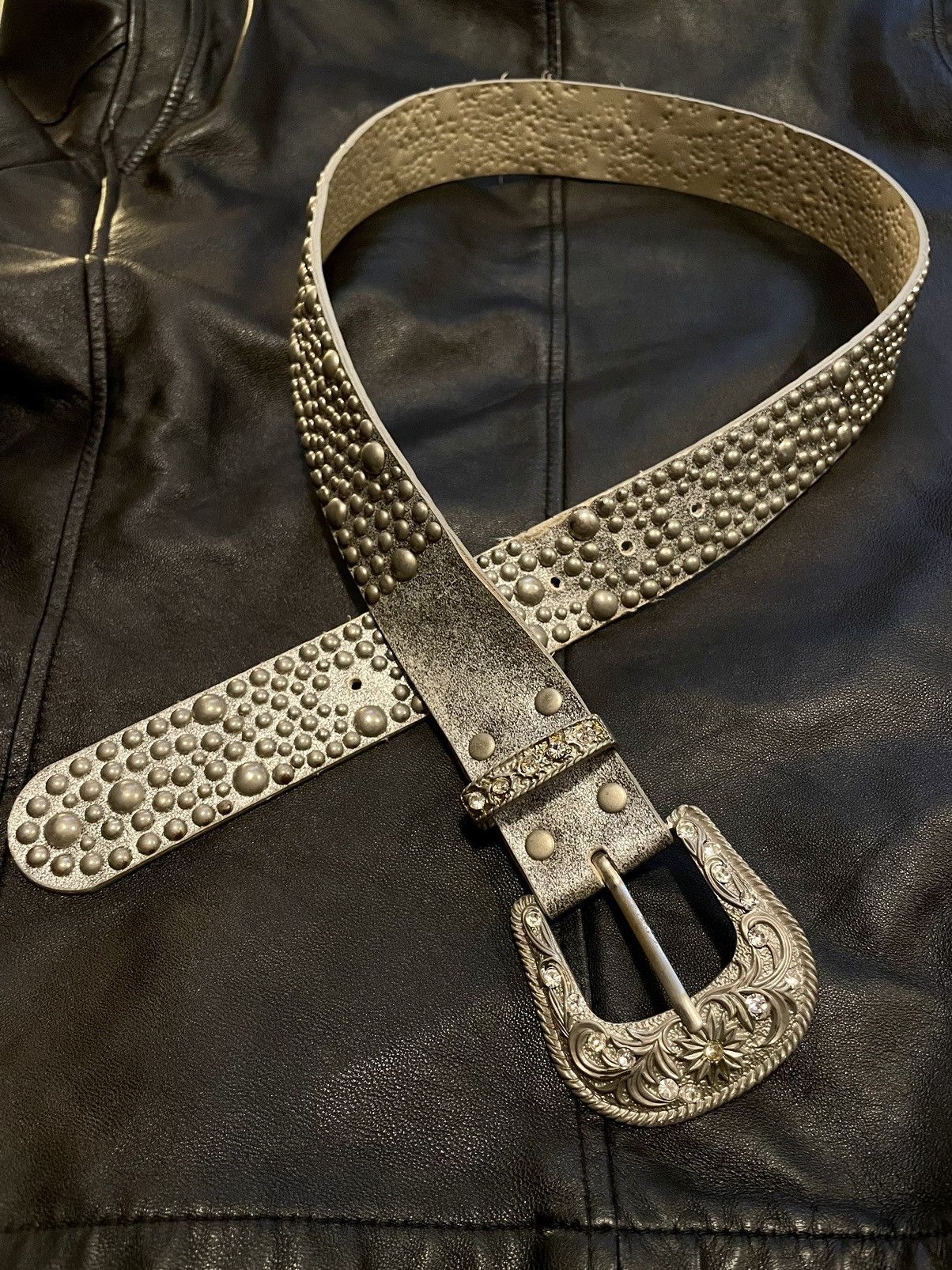 Japanese Brand × Vintage VINTAGE JAPANESE BRAND NO LABEL RIVET METAL BELT Size ONE SIZE - 1 Thumbnail