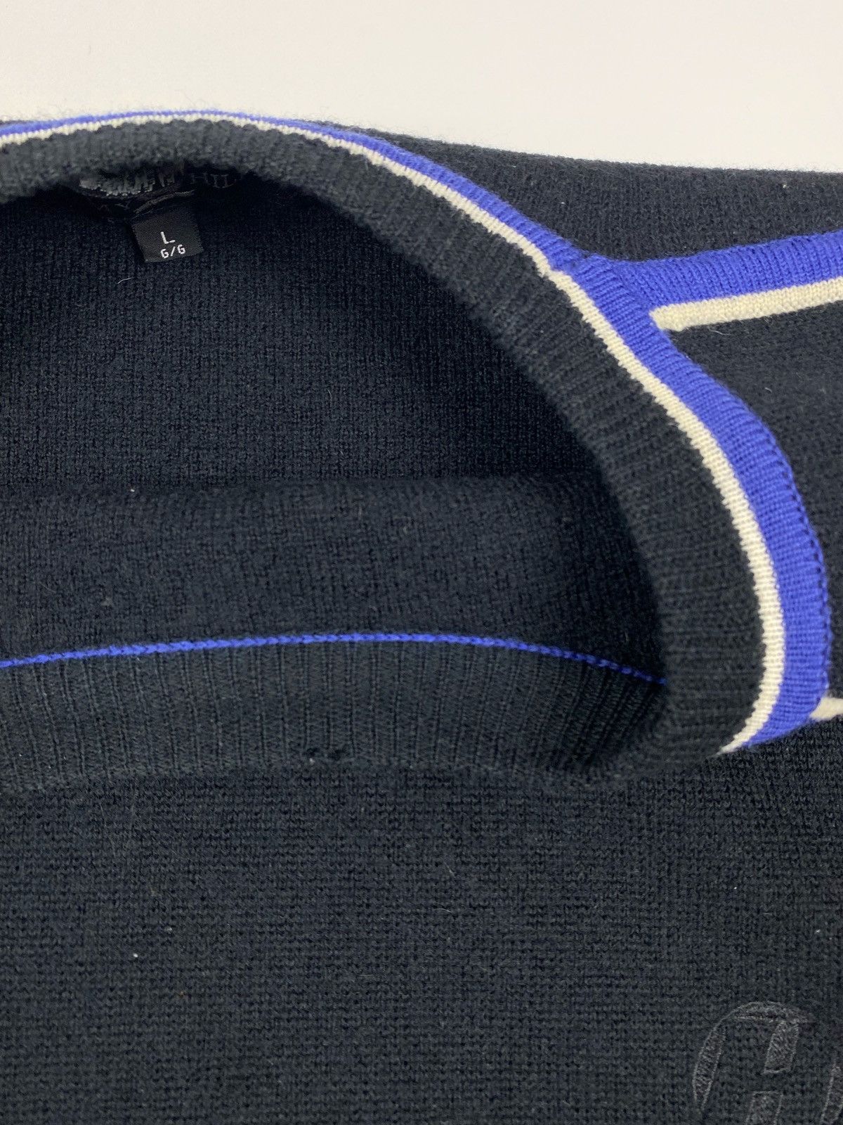 Tommy Hilfiger 1990’s Vintage Tommy Hilfiger Combined Wool Boxy Sweater Size US L / EU 52-54 / 3 - 4 Thumbnail