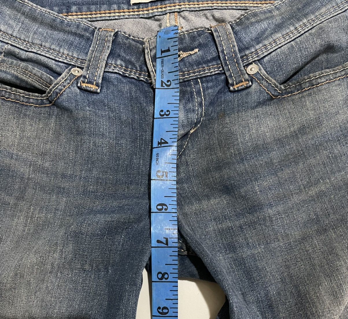 Levi's M Levi’s Flared Bootcut Demi Curve Denim Jeans dirty look Size 28" / US 6 / IT 42 - 14 Thumbnail