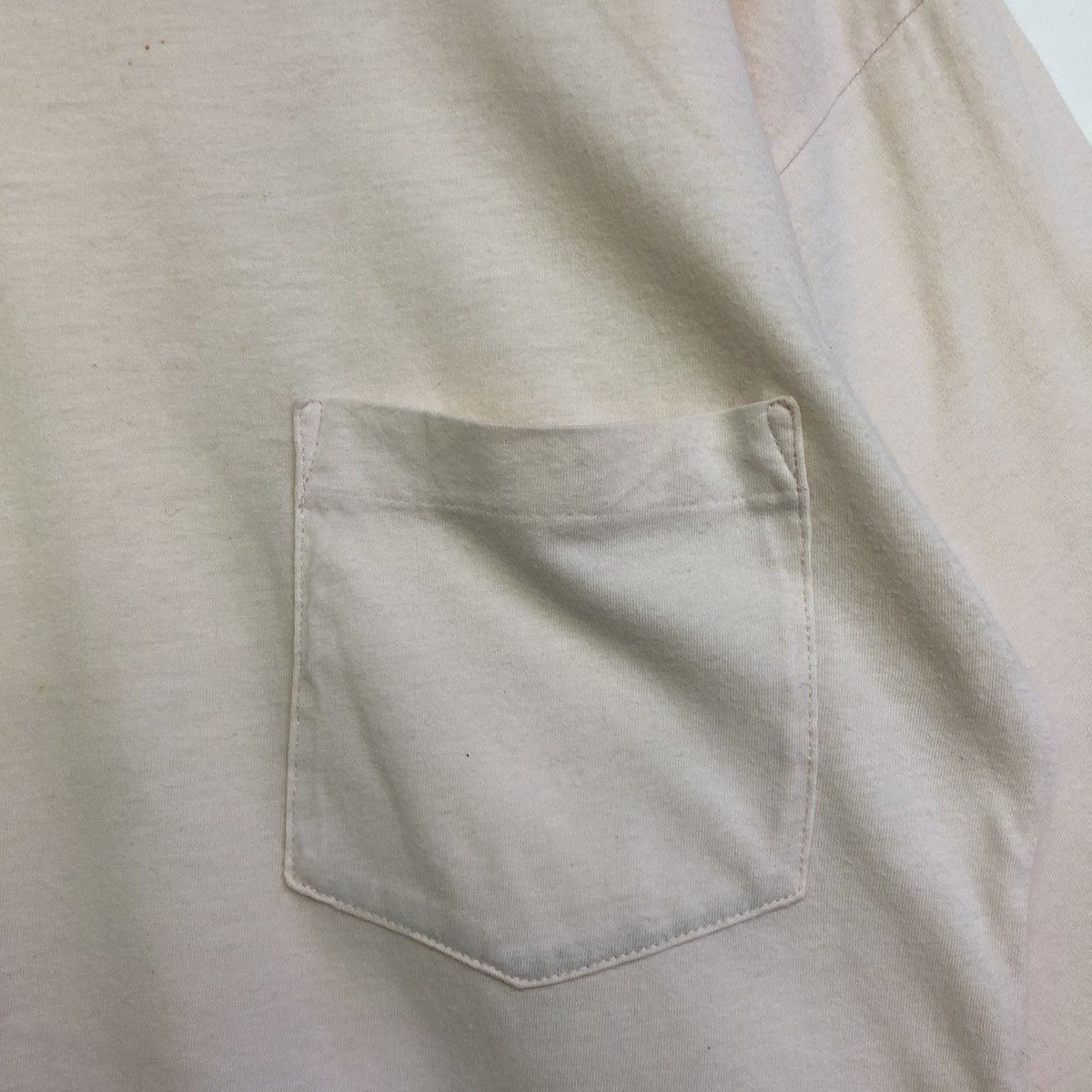 Designer × Marc Jacobs Marc Jacobs Plain Pocket Minimalist Tshirt Size US S / EU 44-46 / 1 - 5 Thumbnail