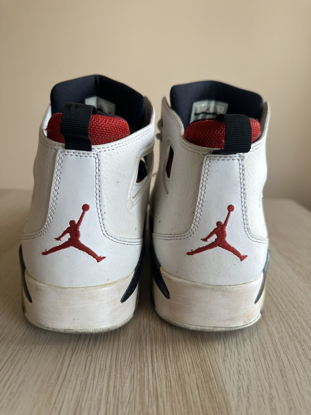 Jordan Brand Nike Jordan Flight Club '91 - White/Black/Gym Red Size US 10.5 / EU 43-44 - 3 Thumbnail