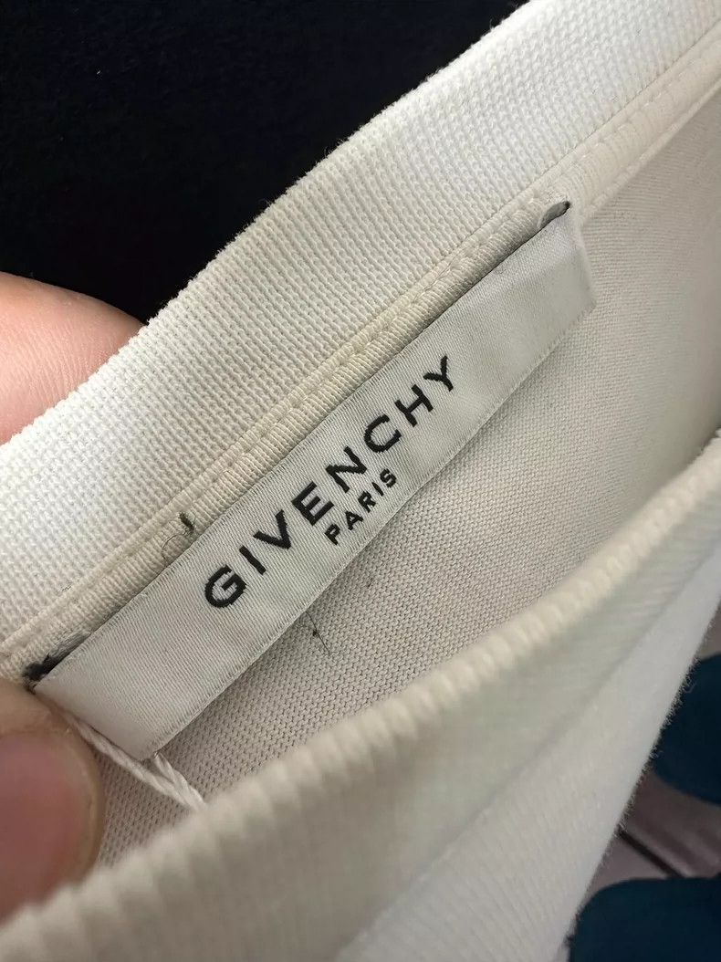 Givenchy Givenchy SizeXXXL Sleeve Patch Logo Short-Sleeve T-Shirt Size US M / EU 48-50 / 2 - 3 Thumbnail