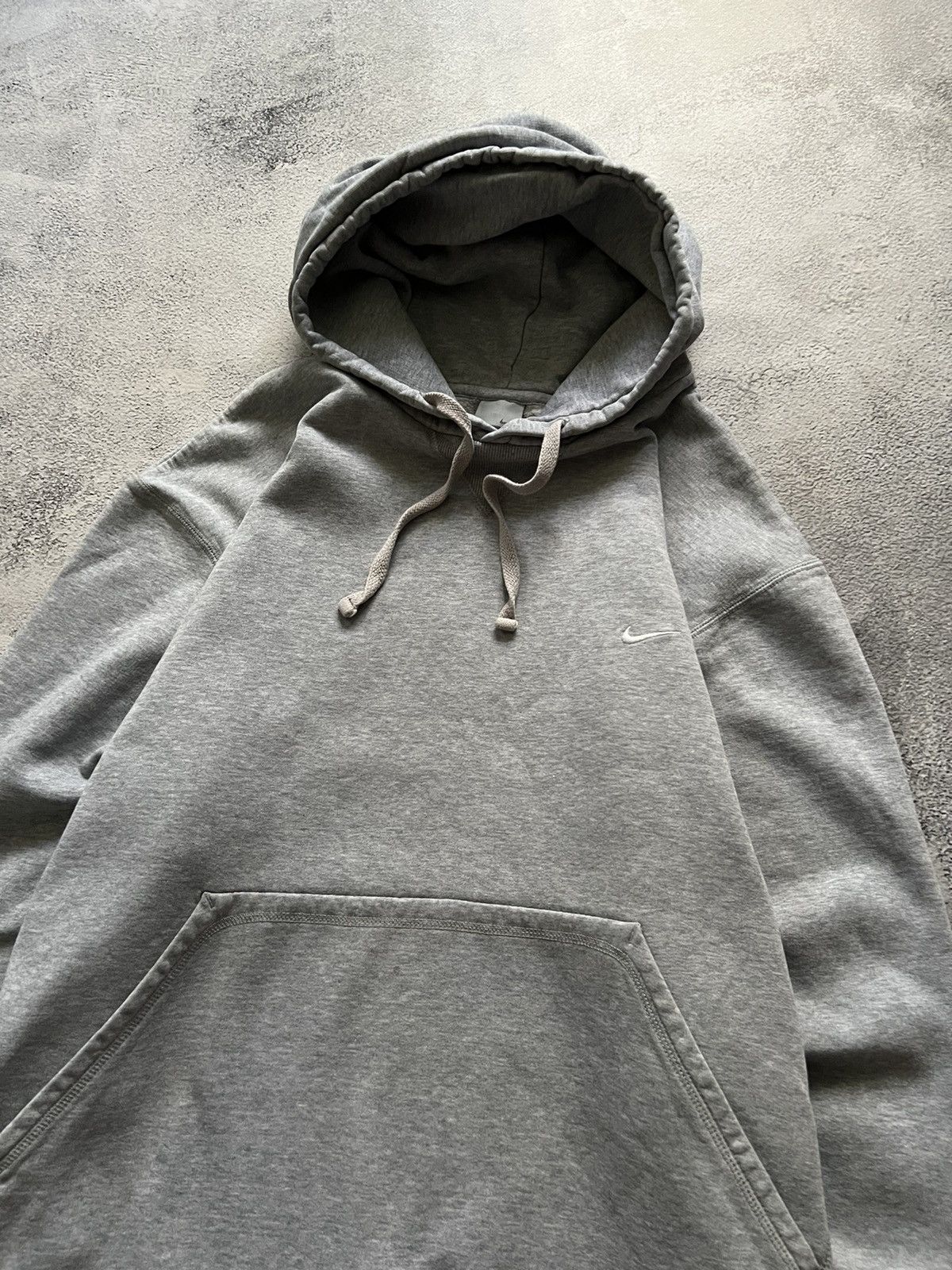 Nike × Vintage Vintage Y2k Nike 🤍 Mini Swoosh Basic Blank Hoodie 00’s Size US XL / EU 56 / 4 - 4 Thumbnail