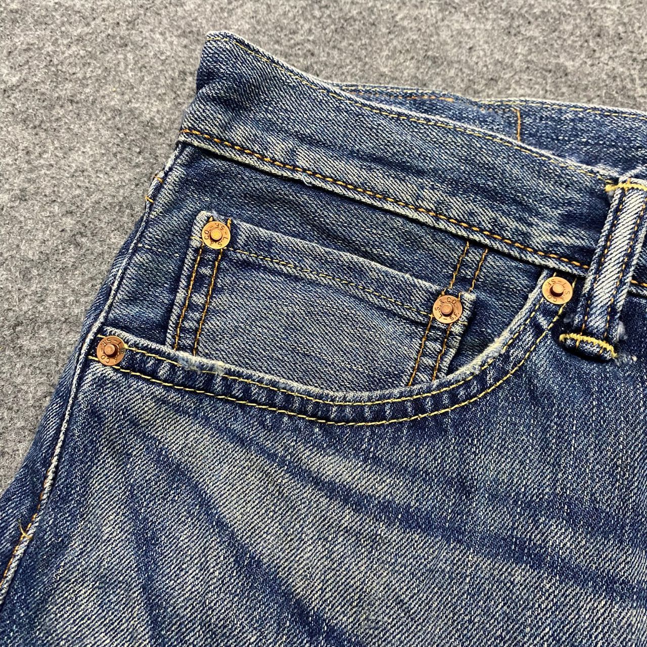 Levi's Vintage 90s Levis 505 Distressed Denim Kurt Cobain Style Size US 34 / EU 50 - 9 Thumbnail