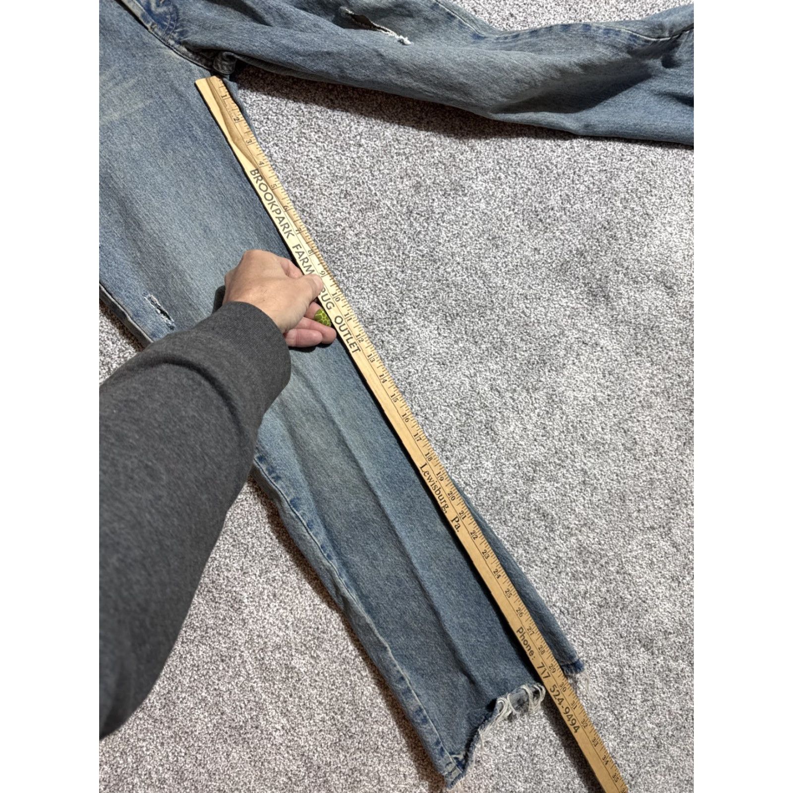Mossimo VINTAGE Mossimo Jeans Women 28x30 Distressed Grunge Streetwear Punk Bootcut 5-Pocket Denim City 100% Cotton Womens Size 28" / US 6 / IT 42 - 4 Thumbnail