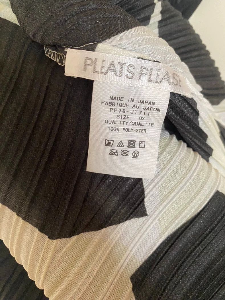 Issey Miyake Issey Miyake size:3 A sleeveless long jacket for black and Size M / US 6-8 / IT 42-44 - 2 Thumbnail