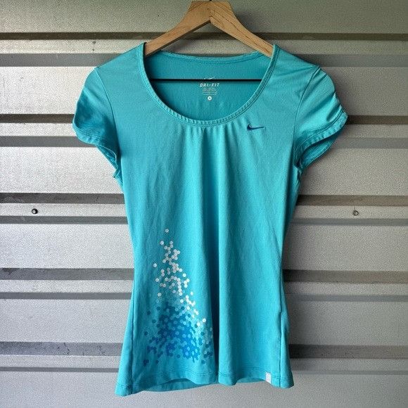 Nike Nike Women's Aqua Short Sleeve Tee Sz Small S Size S / US 4 / IT 40 - 1 Thumbnail