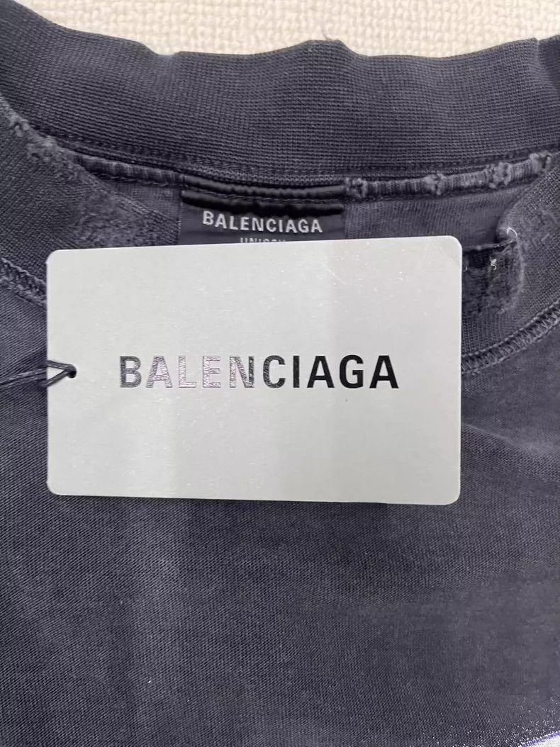 Balenciaga Balenciaga See Now Buy Now Distressed TShirt-2505 Size US M / EU 48-50 / 2 - 3 Thumbnail