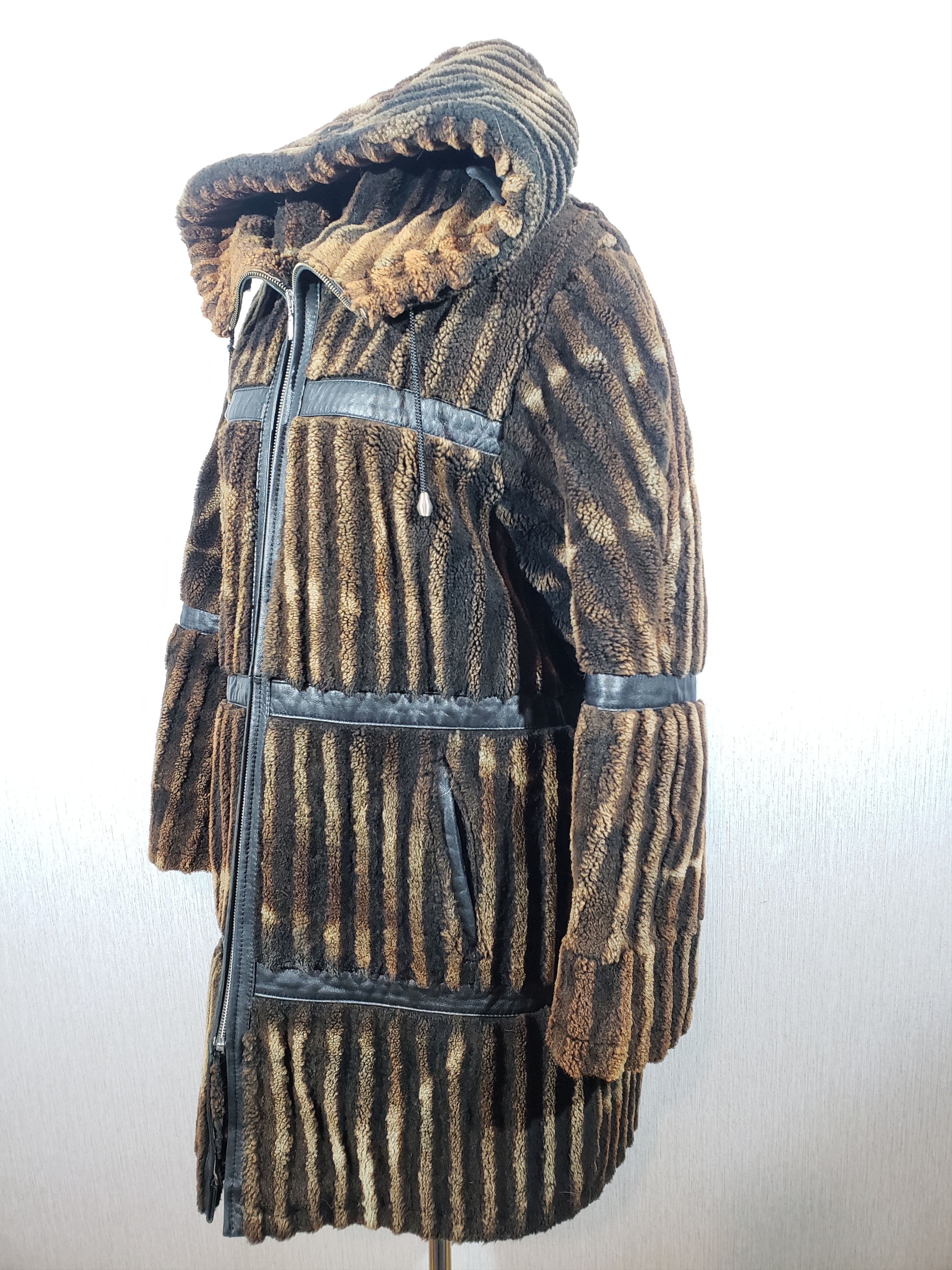Other Wonderful women's sheepskin coat. Size XL / US 12-14 / IT 48-50 - 6 Thumbnail