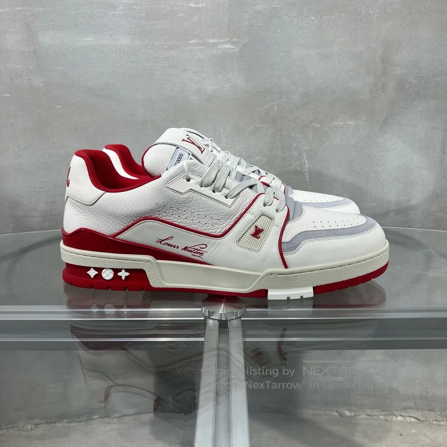 Louis Vuitton Louis Vuitton Trainer white and red shoes Size US 11 / EU 44 - 4 Thumbnail