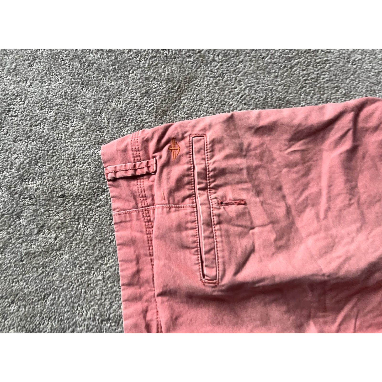Dockers Dockers Men Shorts Solid Flat Front Bermuda Cotton 34 Pink Casual Pockets Mid 10in Inseam Regular Mens Size US 34 / EU 50 - 2 Thumbnail