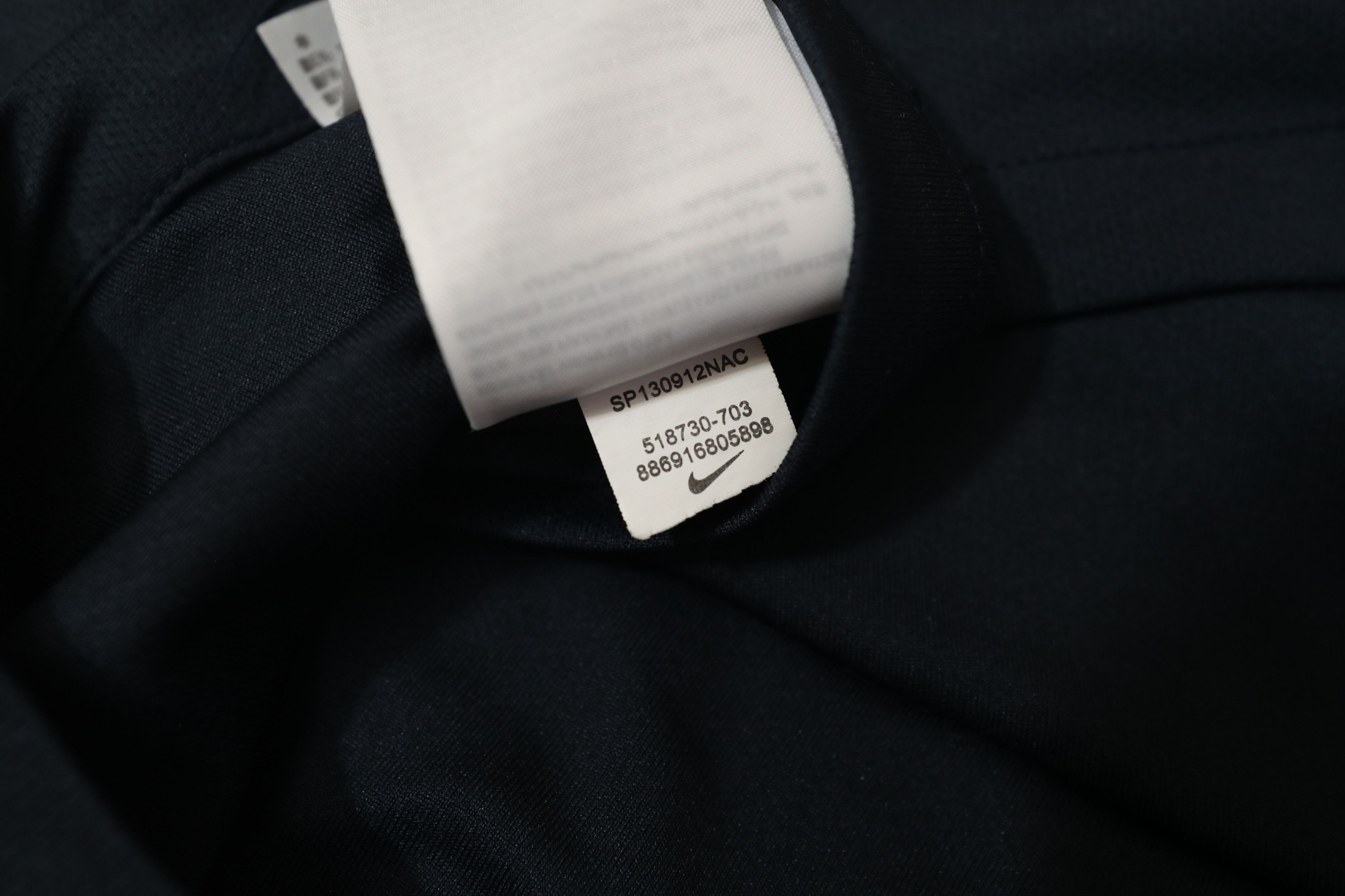 Nike Manchester City 2015-2016 Long Sleeve (L) Size US L / EU 52-54 / 3 - 19 Thumbnail