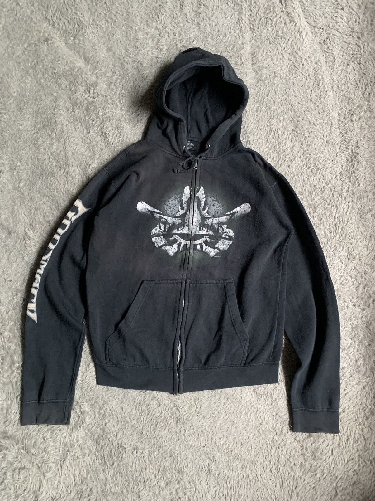 Band Tees Vintage 00s Godsmack zip up hoodie rock band Size US M / EU 48-50 / 2 - 1 Thumbnail