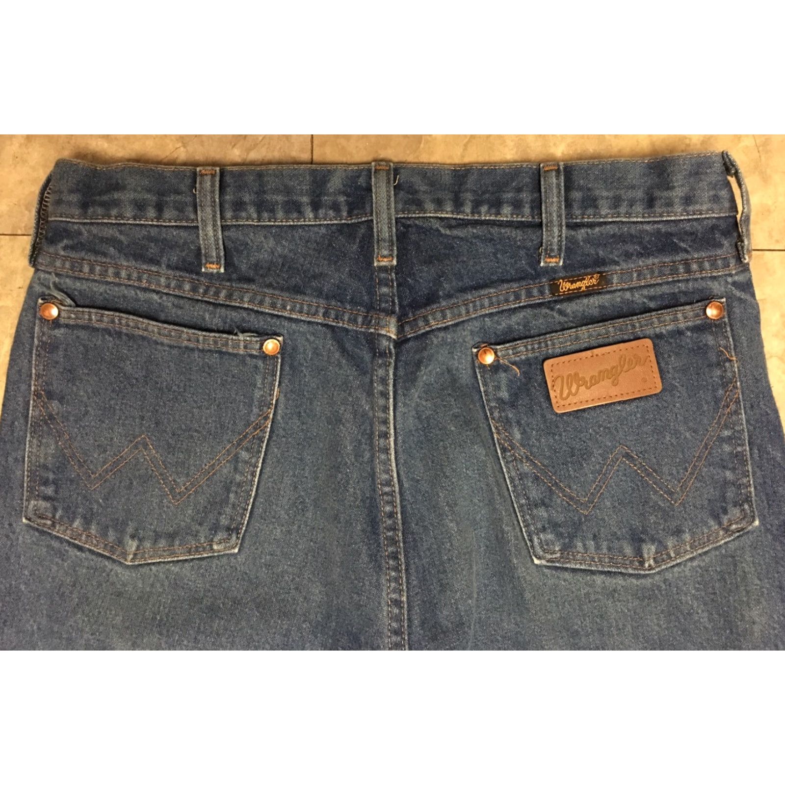 Wrangler VINTAGE Wrangler Jeans Made In USA 34 40 Classic Straight Leg Denim 5-Pocket 13MWZ Mens Blue Jeans High Rise 40 Inseam Size US 34 / EU 50 - 6 Thumbnail