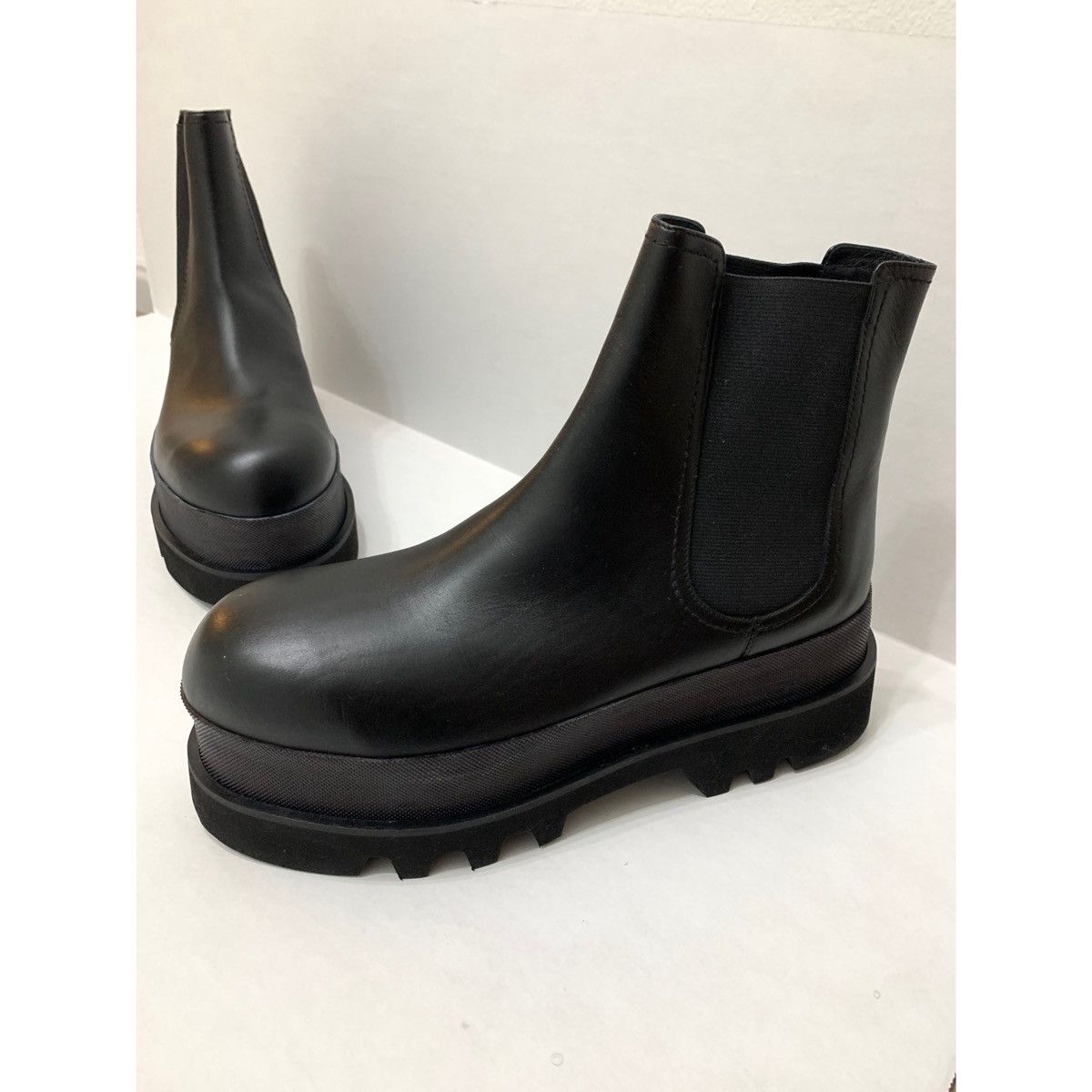 Helmut Lang HELMUT LANG CHELSEA CHUNKY ANKLE BOOTS Size US 10.5 / EU 43-44 - 1 Thumbnail