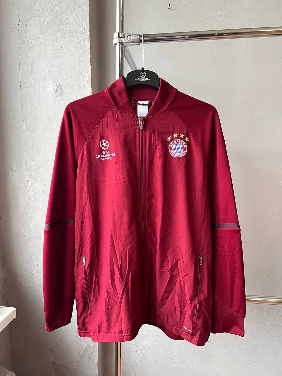Adidas 2016 BAYERN MUNICH CHAMPION LEAGUE SOCCER ZIP JACKET ADIDAS Size US XL / EU 56 / 4 - 2 Thumbnail