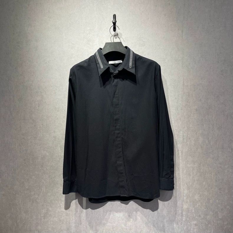 Givenchy Givenchy Size43 Embroidered collar logo long-sleeve shirt, Size US M / EU 48-50 / 2 - 1 Thumbnail