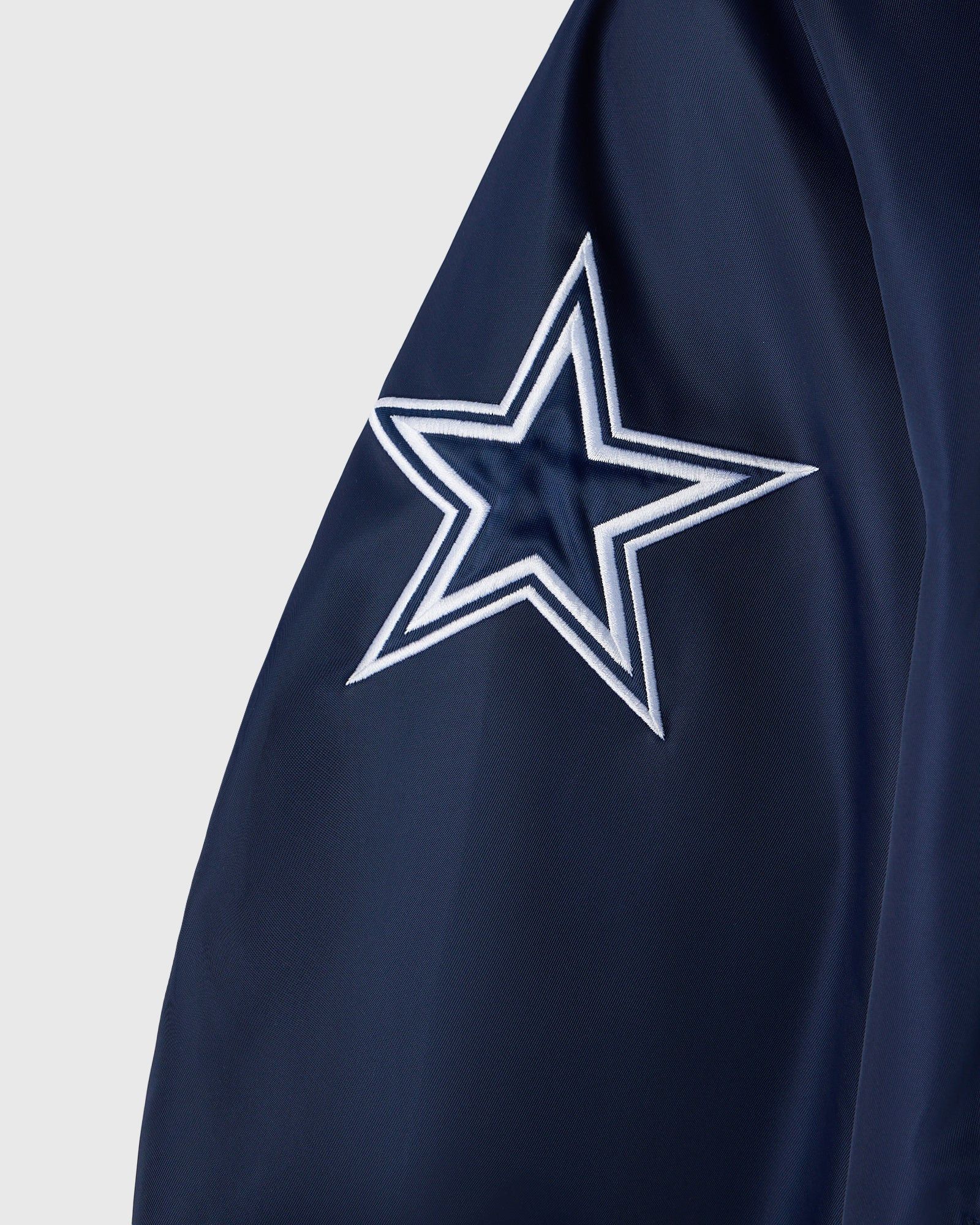 Drake OVO x NFL DALLAS COWBOYS STARTER TRAINER PULLOVER JACKET Size US M / EU 48-50 / 2 - 8 Thumbnail