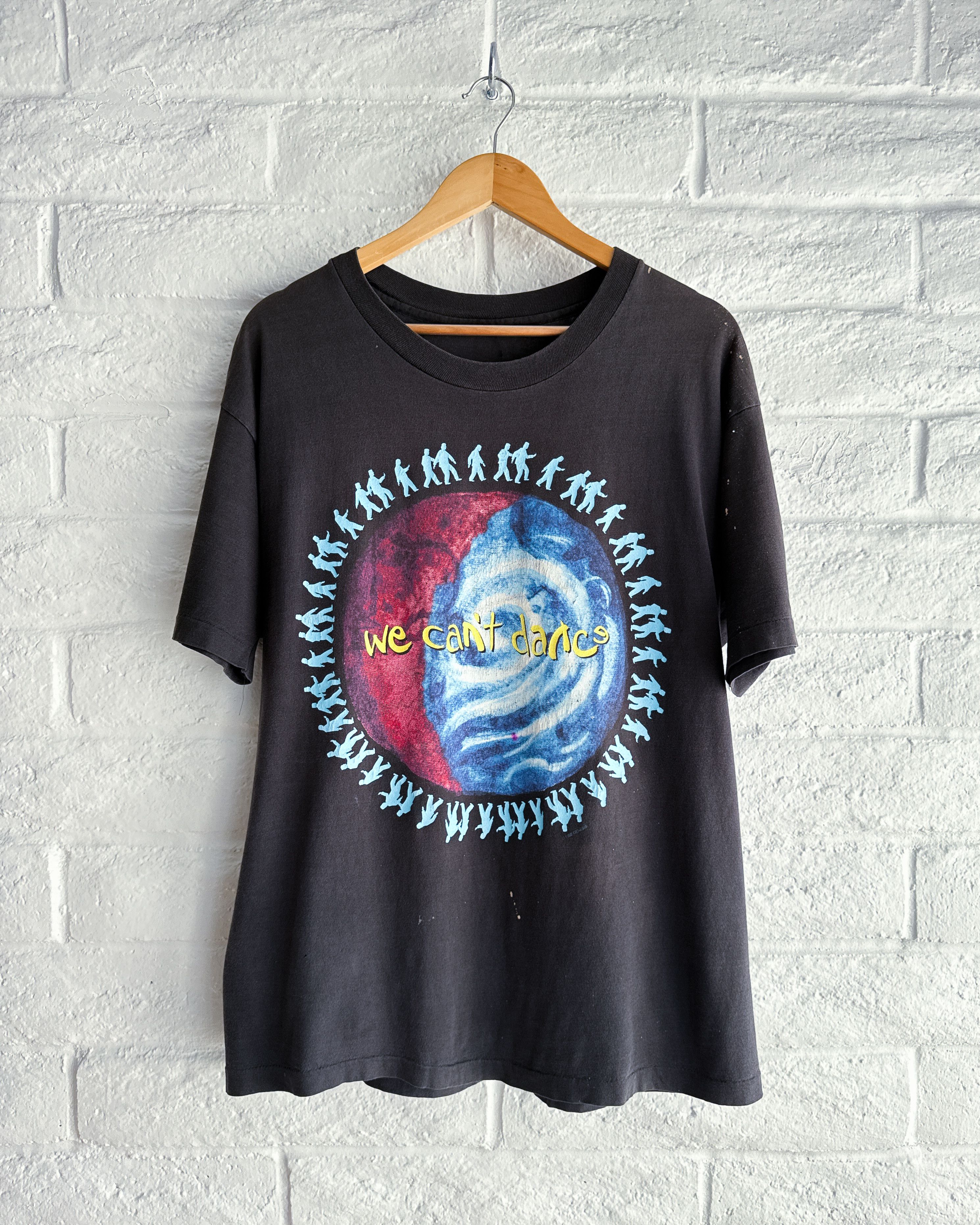 Vintage Vintage 90s Genesis We Can't Dance T Shirt Faded Thrashed Size US XL / EU 56 / 4 - 1 Thumbnail