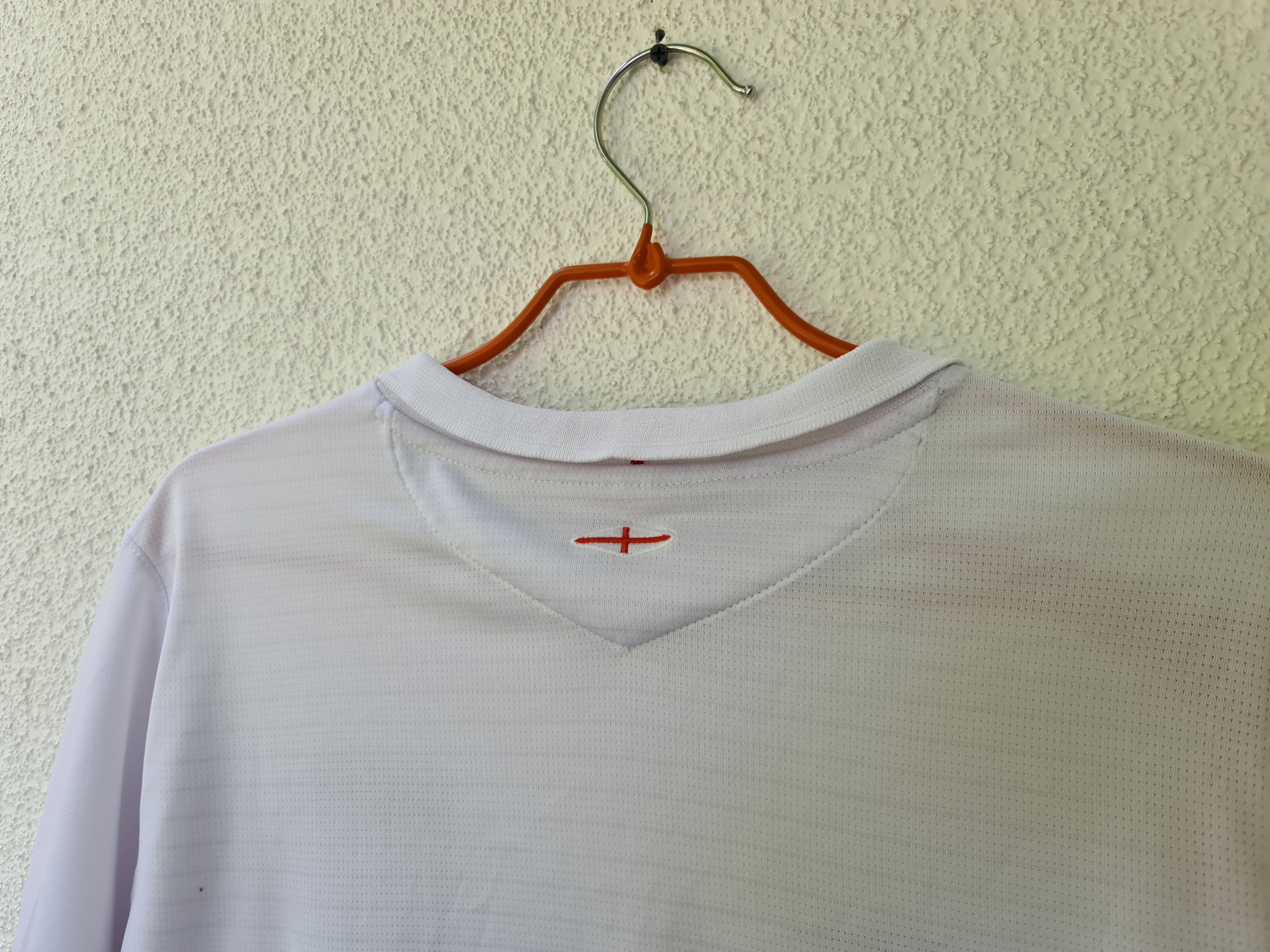 Umbro UMBRO ENGLAND 2005 2006 HOME FOOTBALL SOCCER JERSEY tshirt Size US L / EU 52-54 / 3 - 7 Thumbnail
