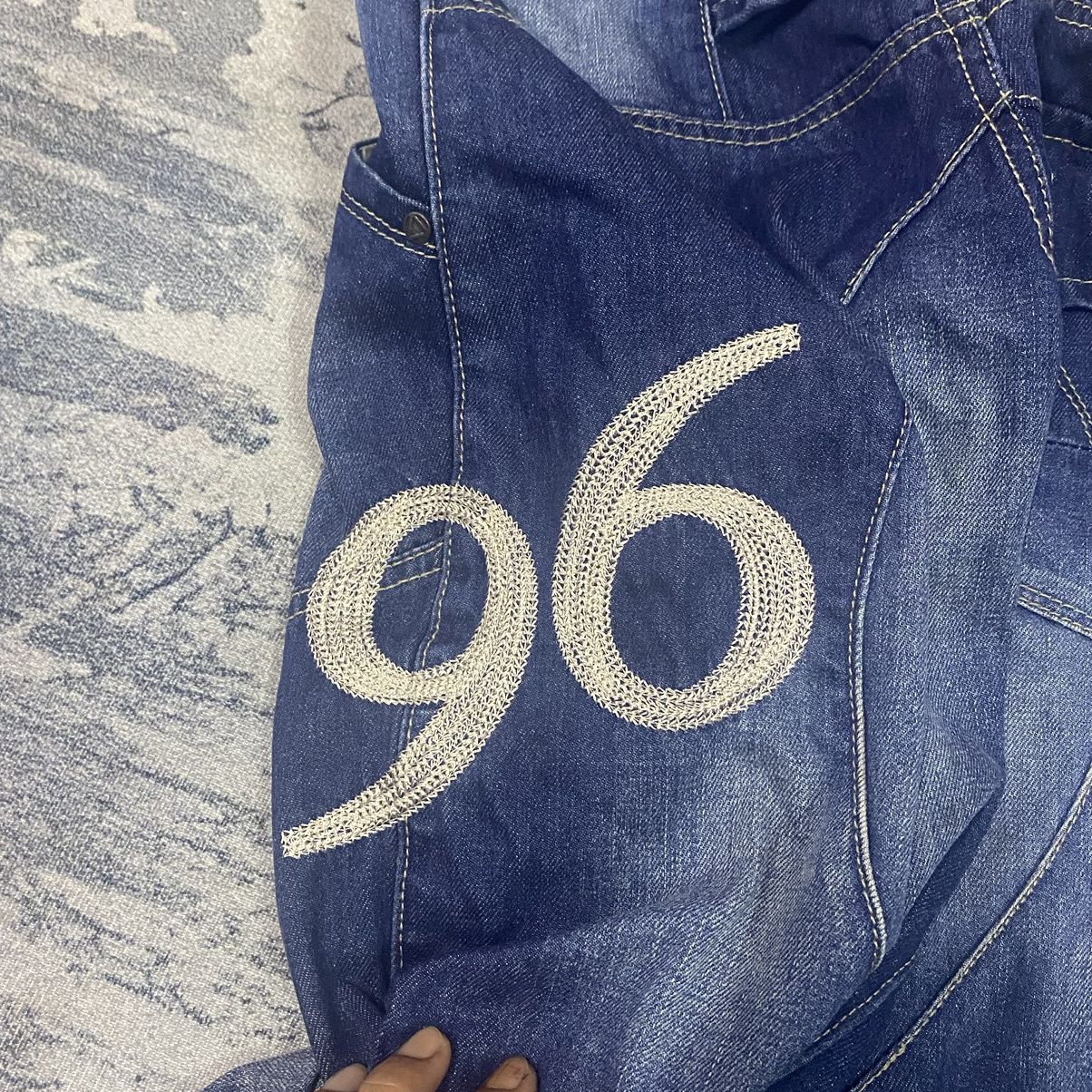 G-Star × Japanese Brand × Seditionaries Vintage Y2K G Star Raw 96 Back Bukcle Curves Leg Denim Jeans Size US 30 / EU 46 - 12 Thumbnail