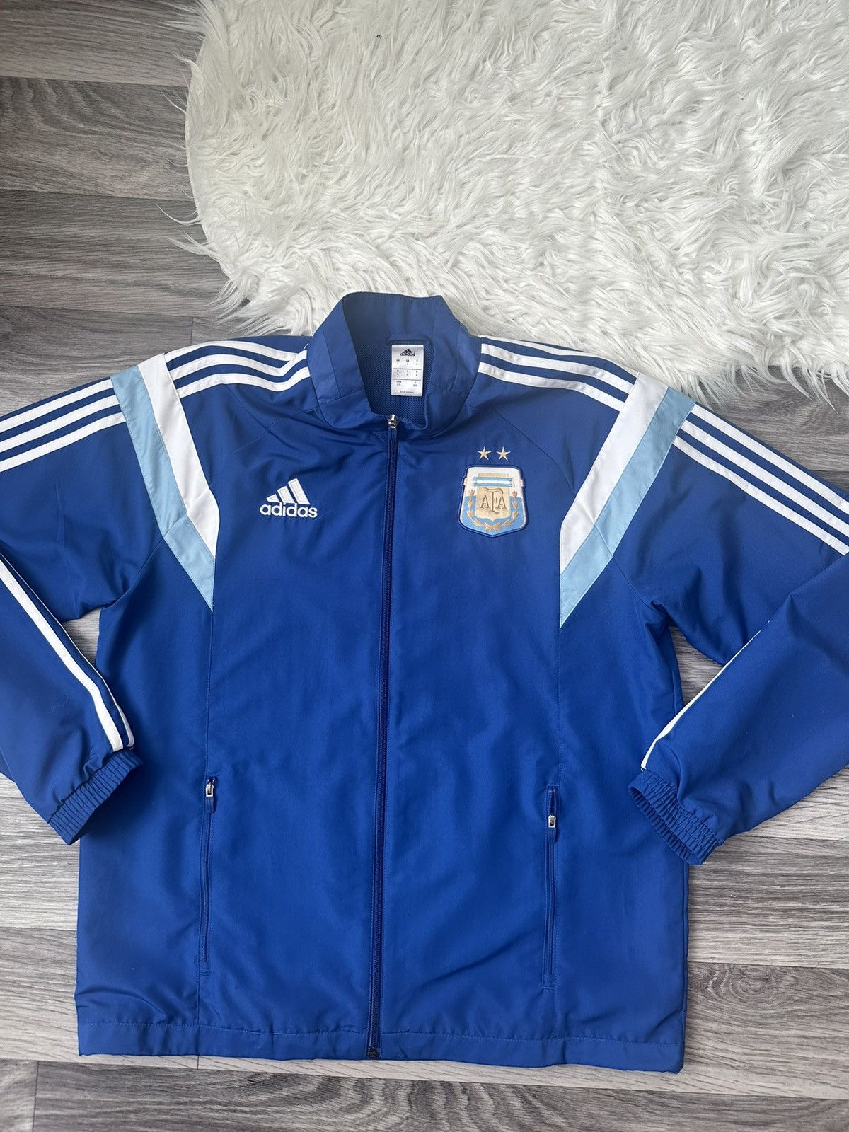 Adidas Adidas Argentina Vintage 2013-2014 Tracksuit hype y2k size L Size US L / EU 52-54 / 3 - 3 Thumbnail