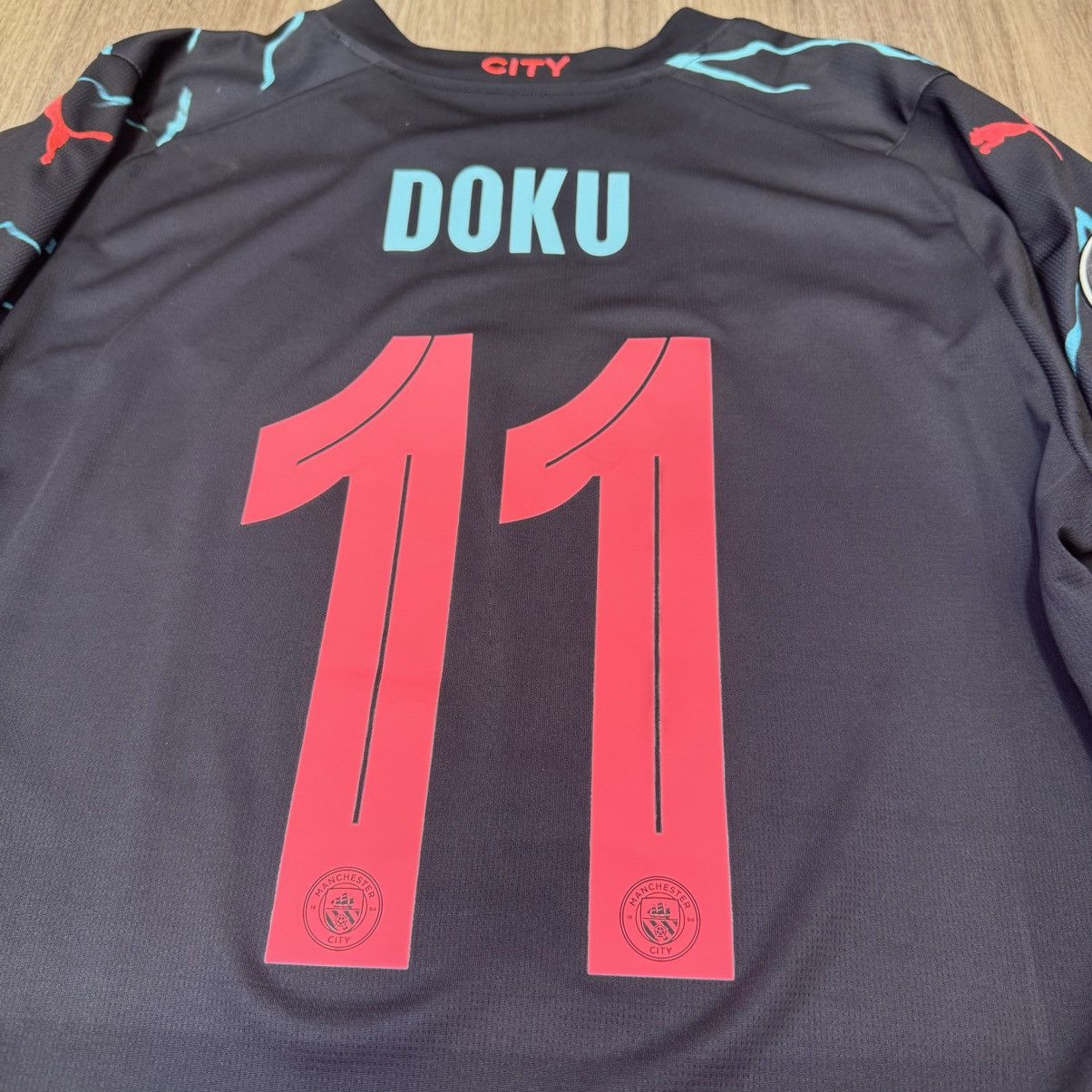 Puma Manchester City 23/24 C/L away shirt #11 Doku Size US L / EU 52-54 / 3 - 4 Thumbnail