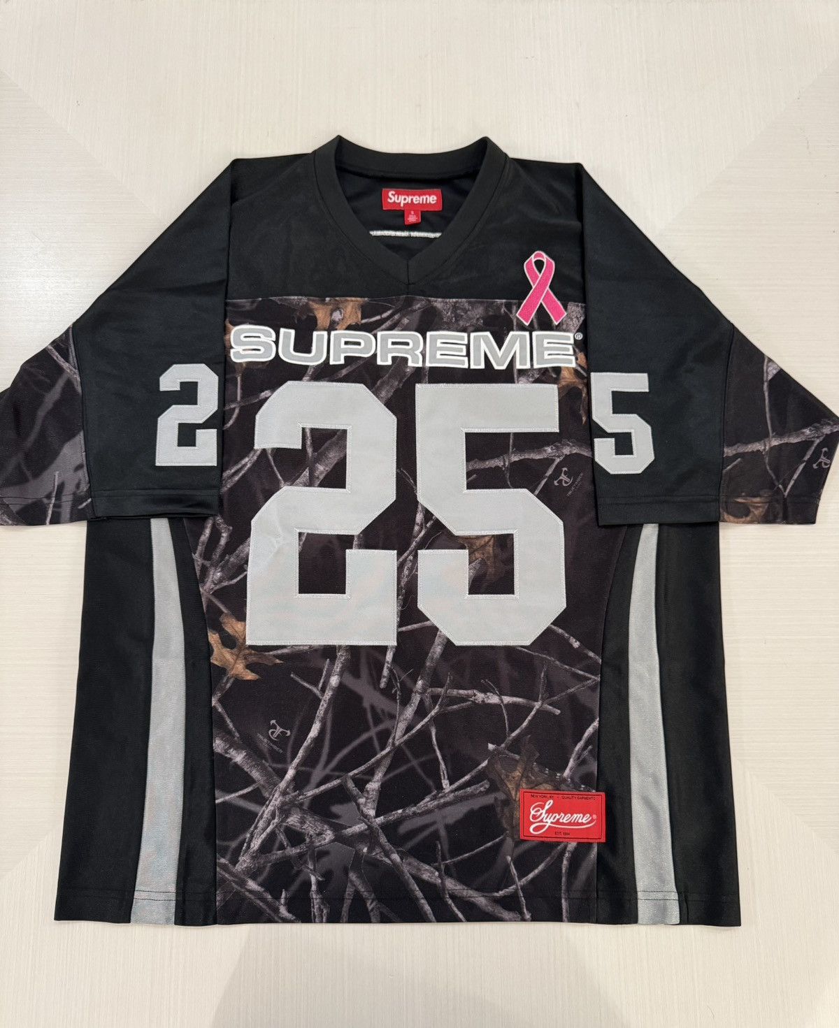 Supreme Breast Cancer Awareness Jersey BLACK sz M IN HAND