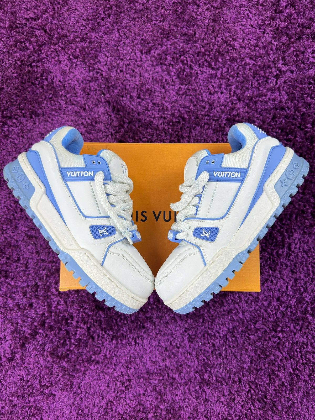 Louis Vuitton Louis Vuitton Trainer Size US 8 / EU 41 - 1 Thumbnail