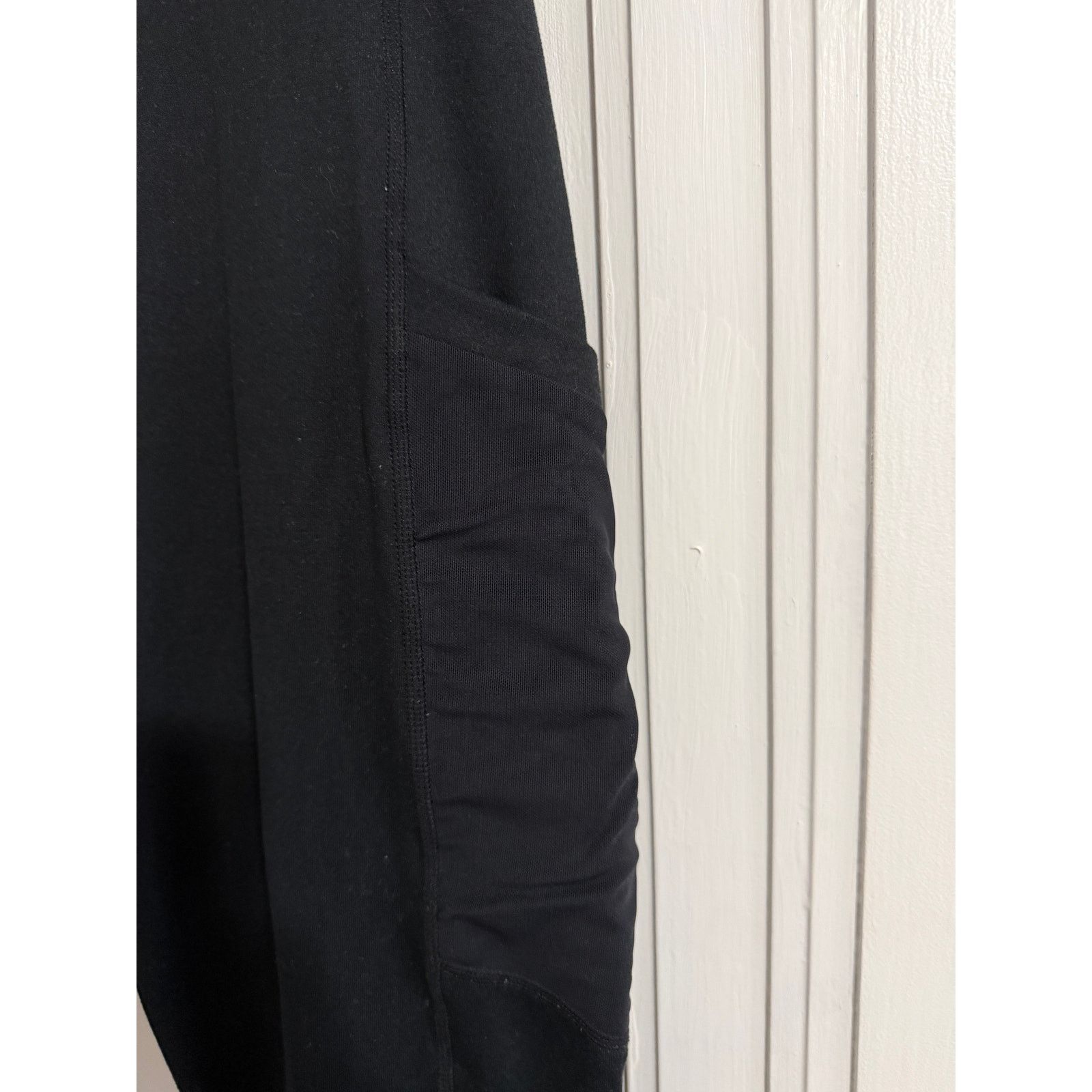 Fabletics Powerhold by Fabletics Black Leggings No Size Tag Size 36" / US 14 / IT 50 - 2 Thumbnail