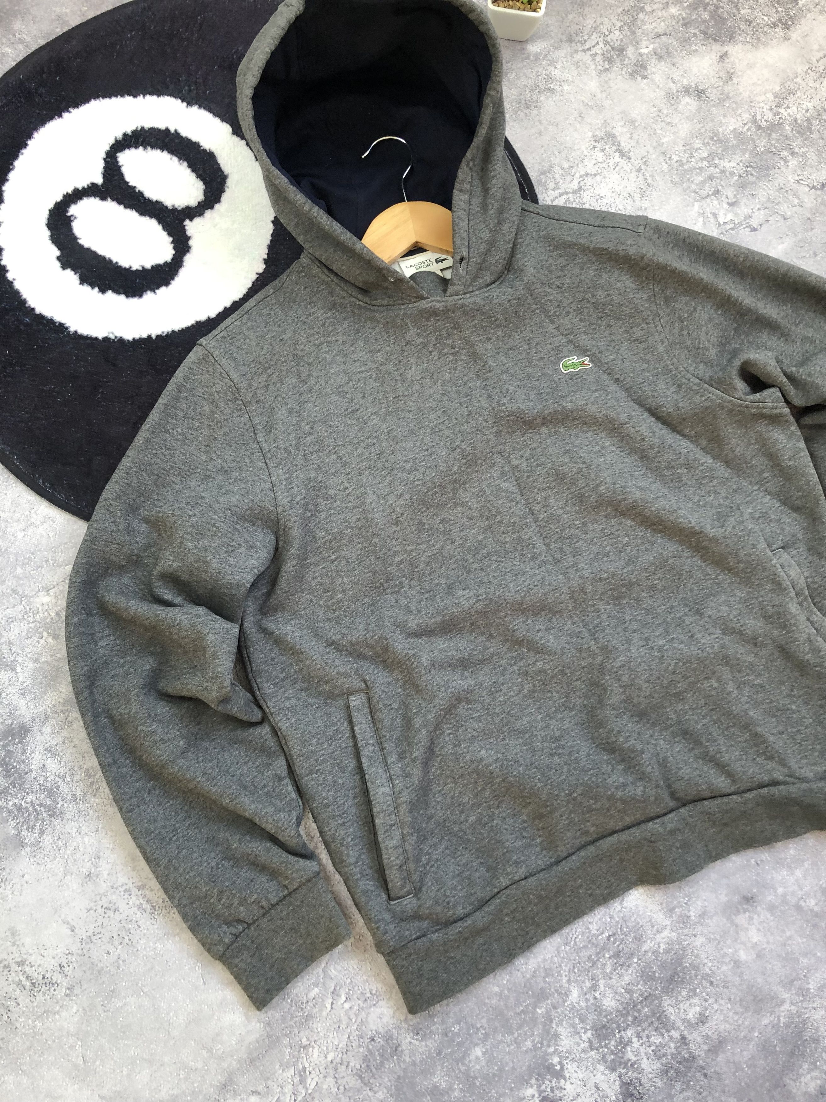 Lacoste LACOSTE Hype Minimalistic Mini Logo Hoodie Streetwear Casual Size US XL / EU 56 / 4 - 3 Thumbnail