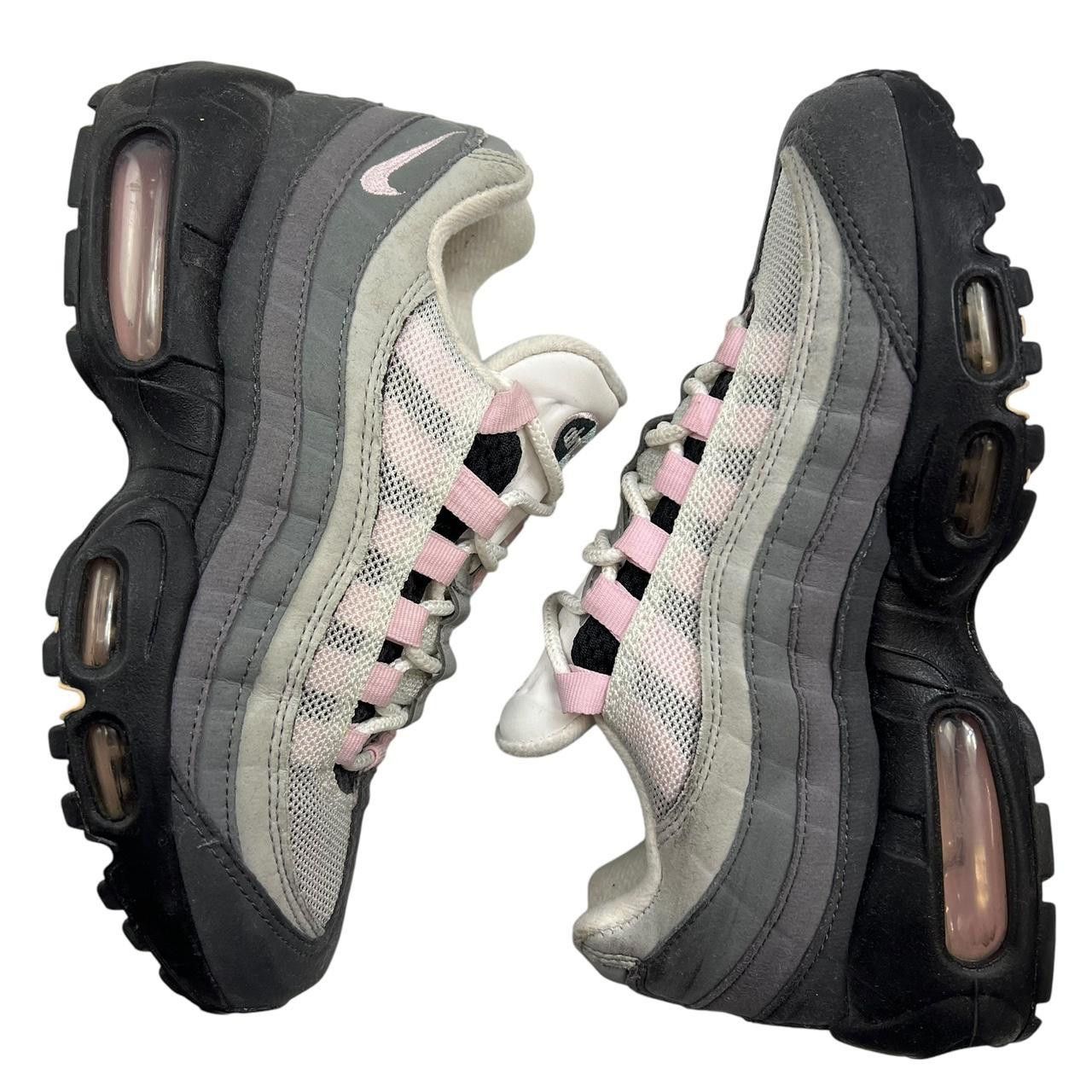 Nike Nike Air Max 95 OG Pink Foam Gunsmoke Size US 3.5 / EU 35.5 Size US 5.5 / IT 35.5 - 3 Thumbnail