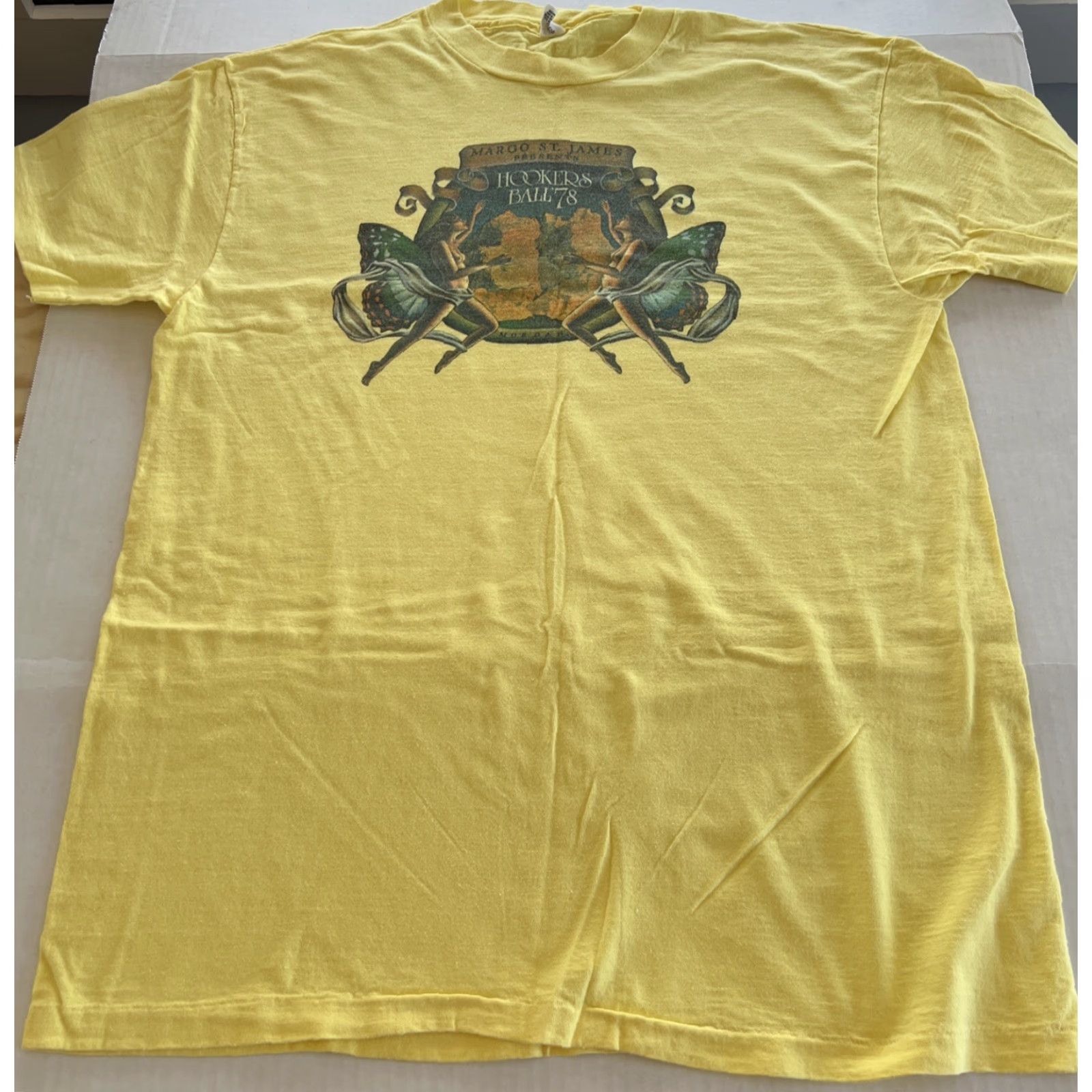 Hanes VINTAGE 1978 Hookers Ball Graphic Tee XL Hanes Short Sleeve Yellow Art Deco Unisex Size US XL / EU 56 / 4 - 5 Thumbnail